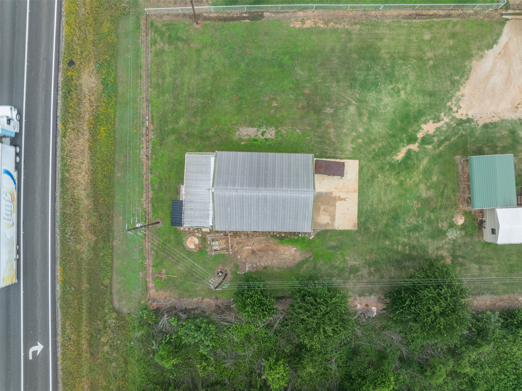 main property photo 26