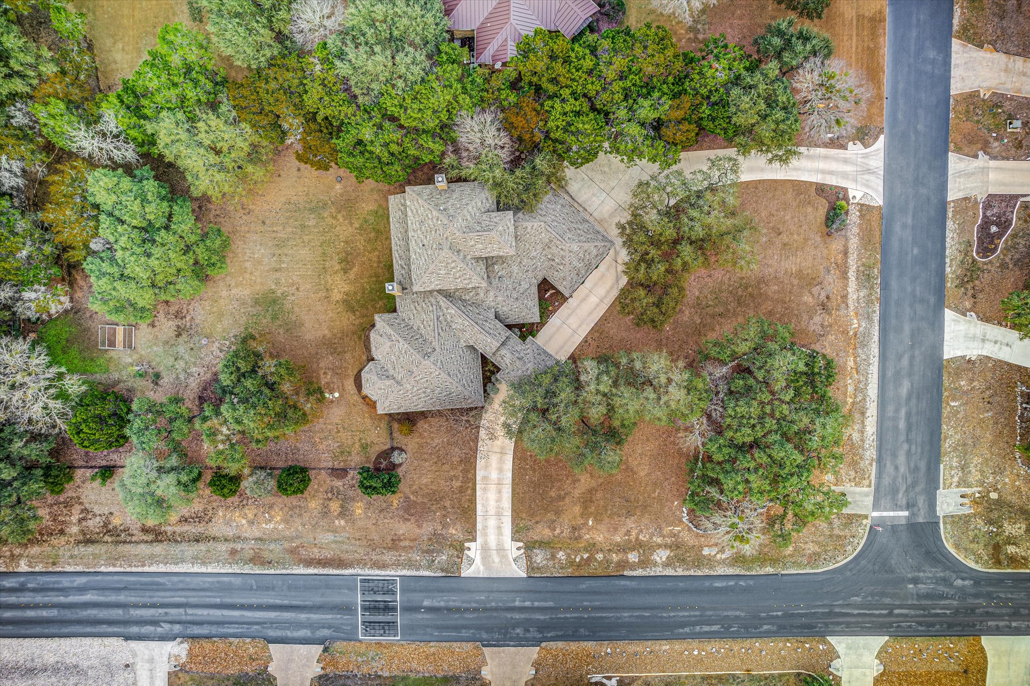 main property photo 39