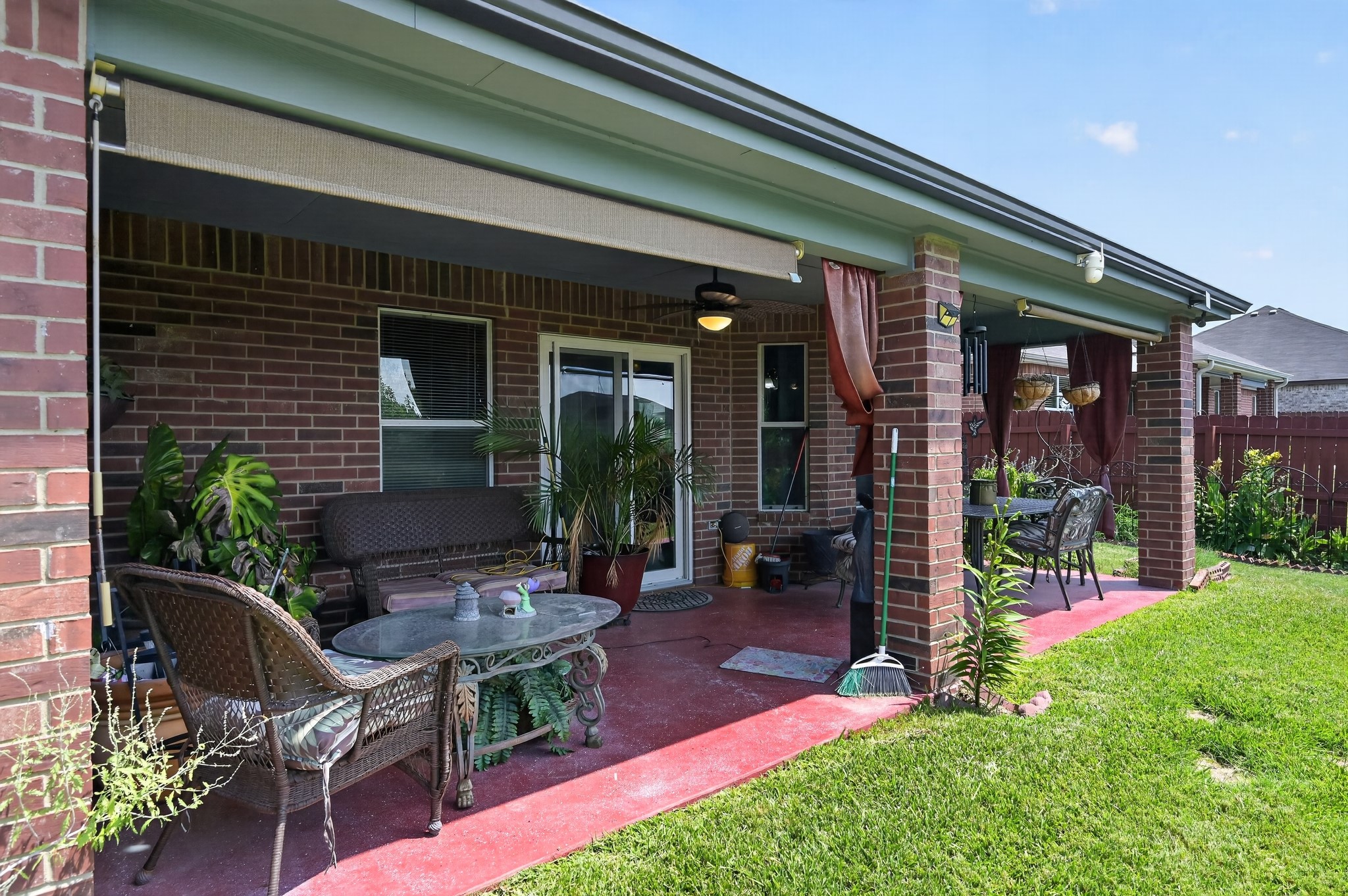 main property photo 26