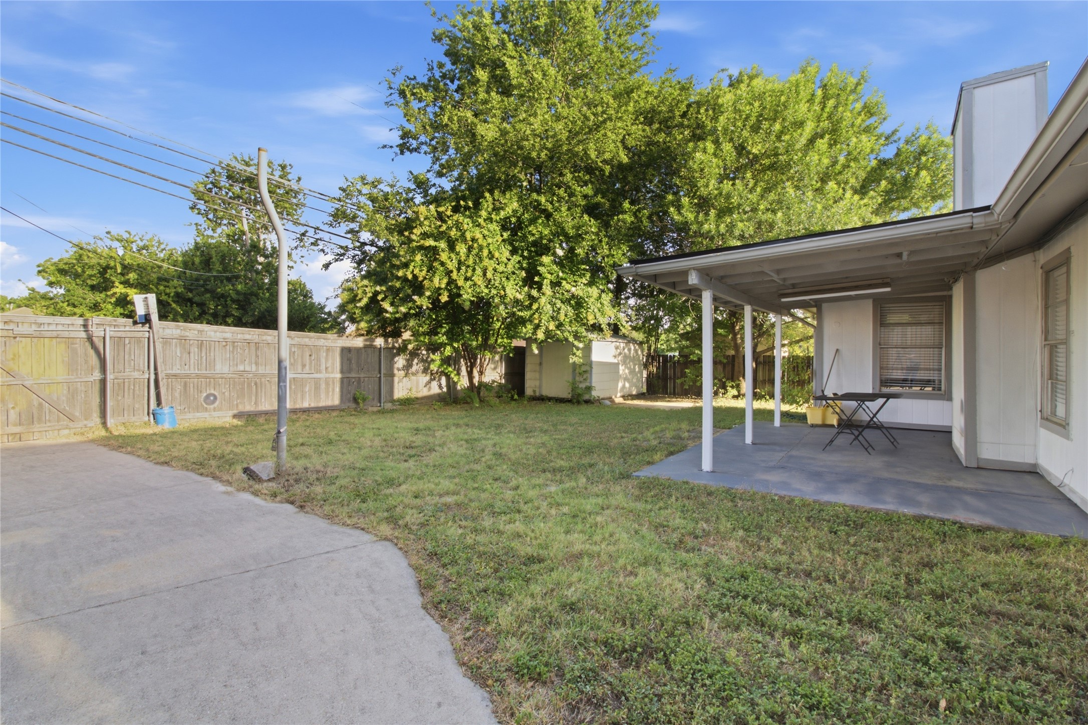 main property photo 14