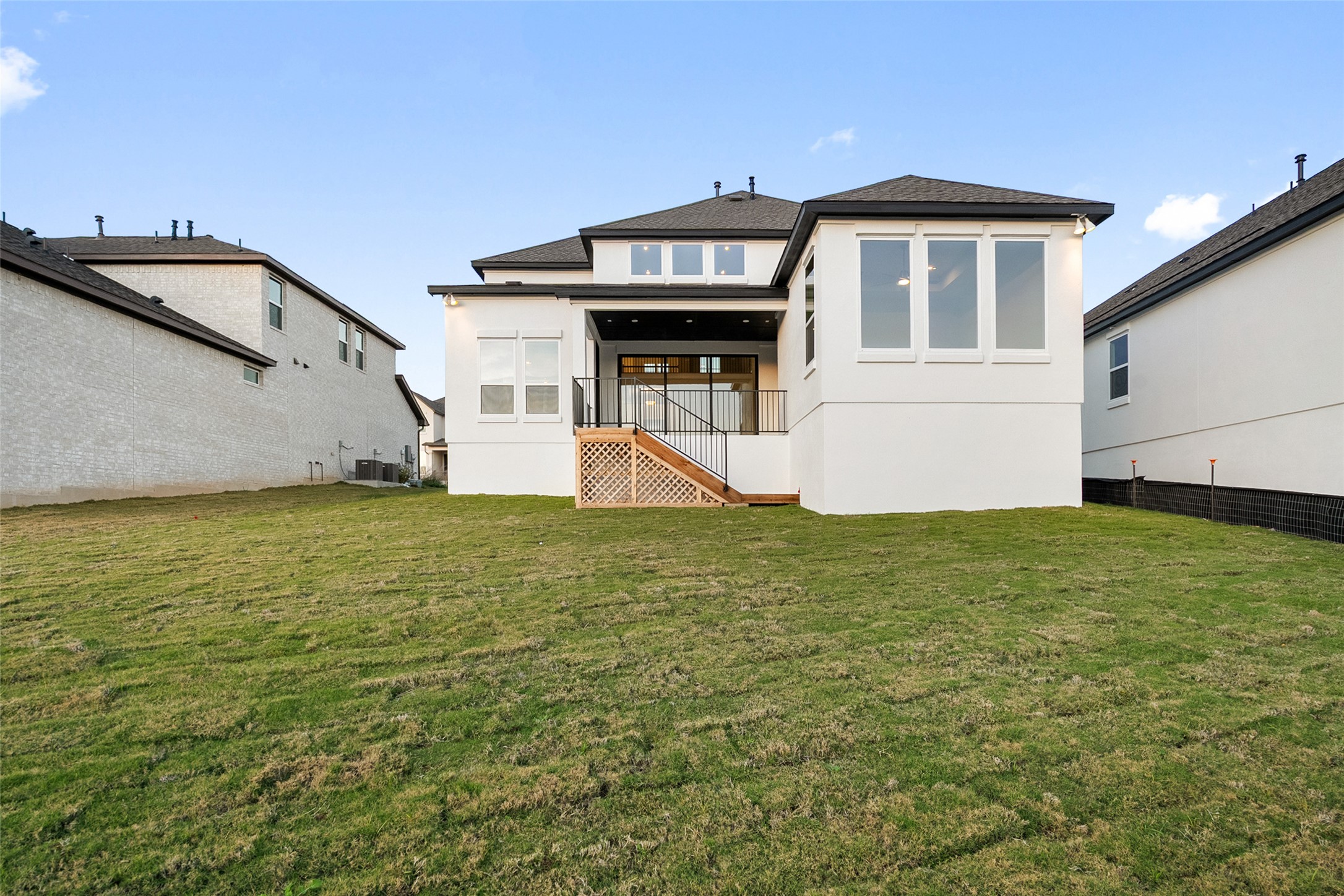 main property photo 35