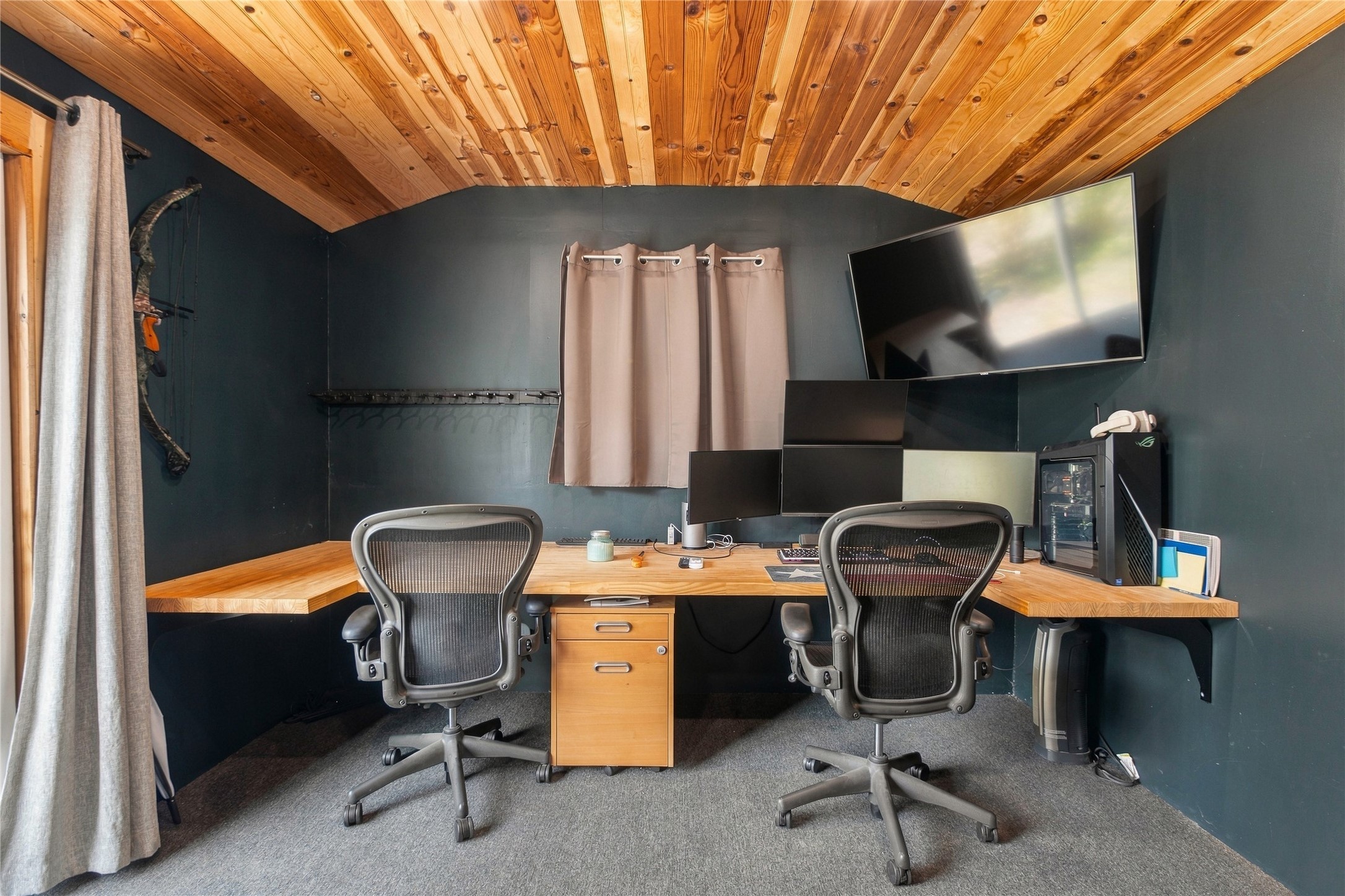 main property photo 36