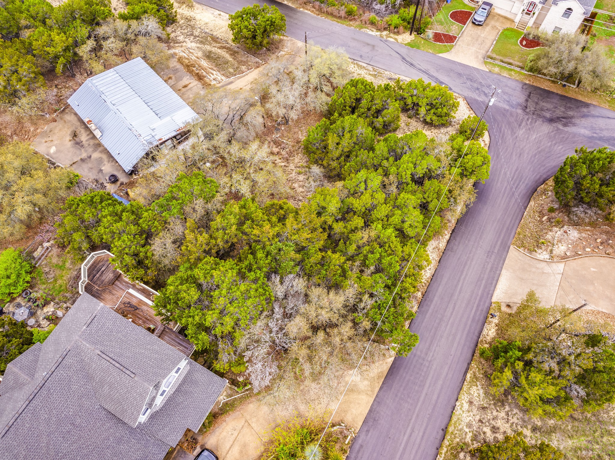 main property photo 10