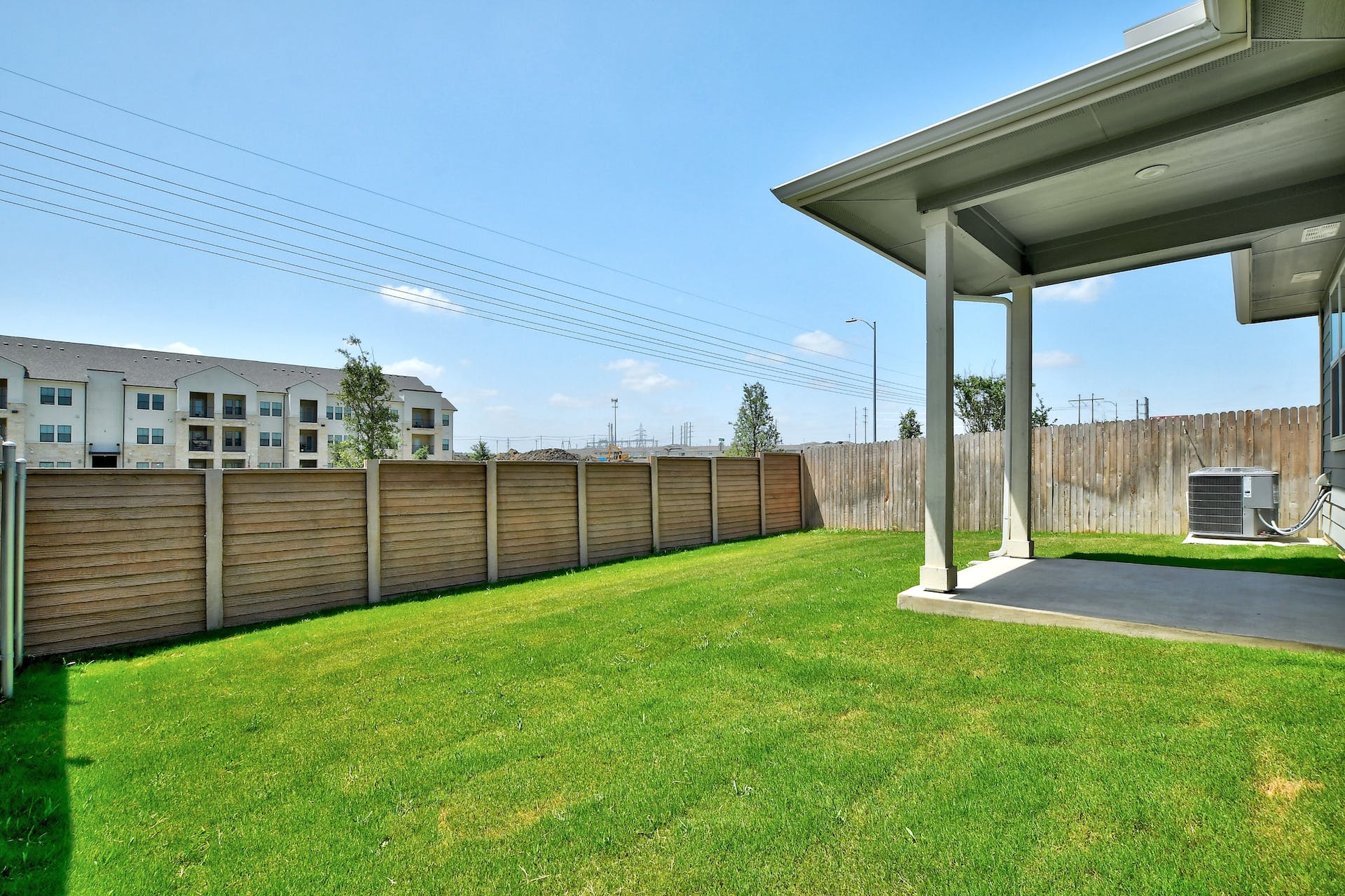 main property photo 20