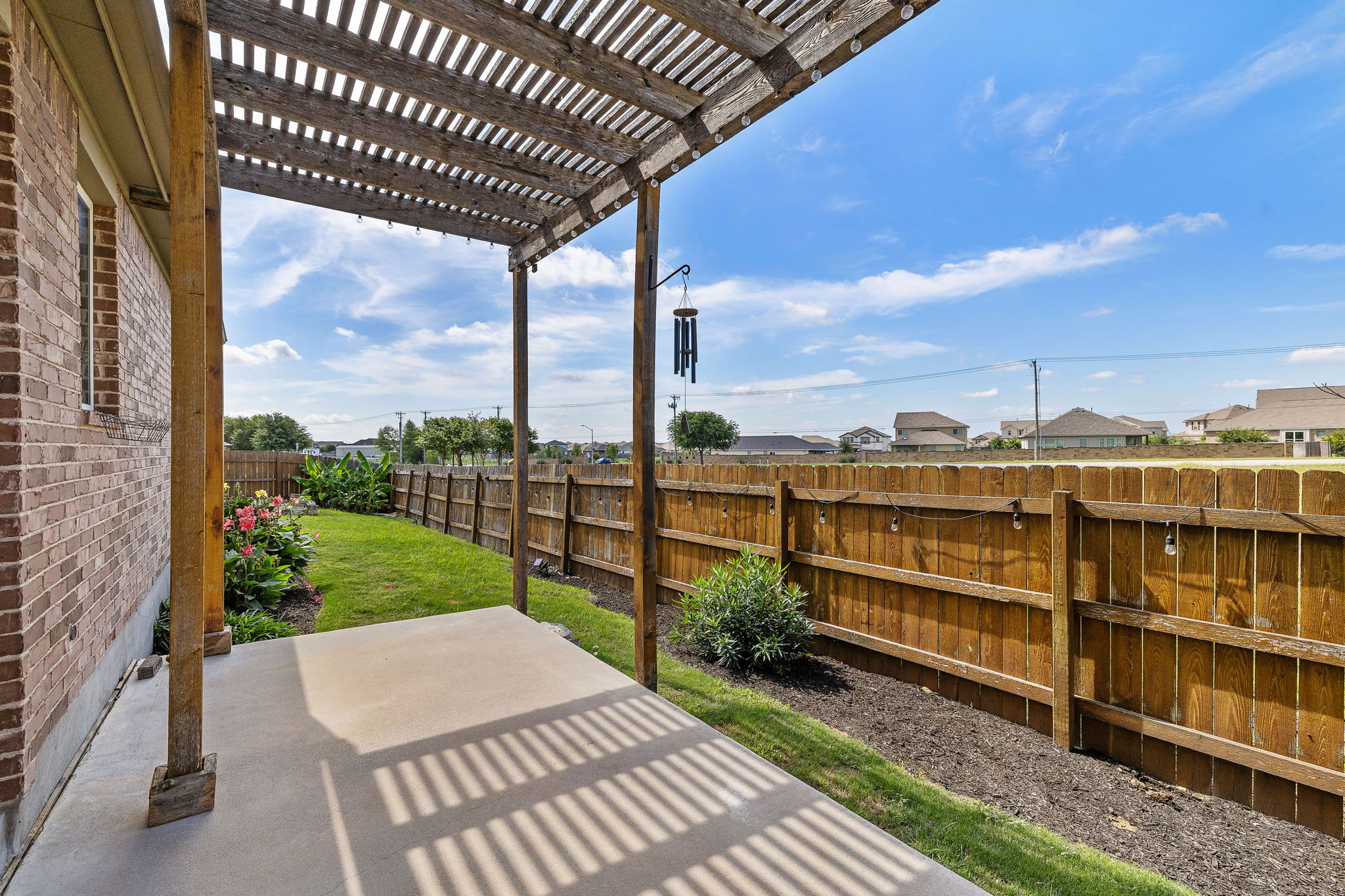 main property photo 32