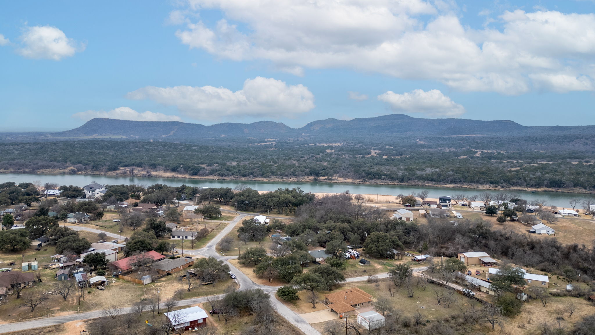 main property photo 26