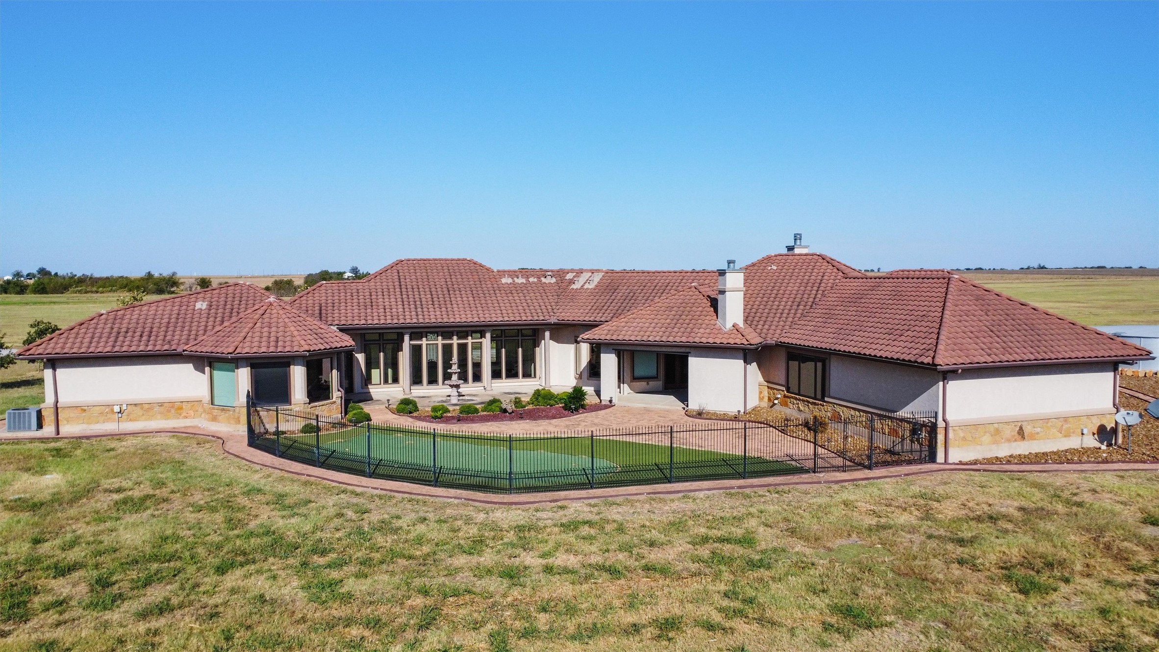 main property photo 37