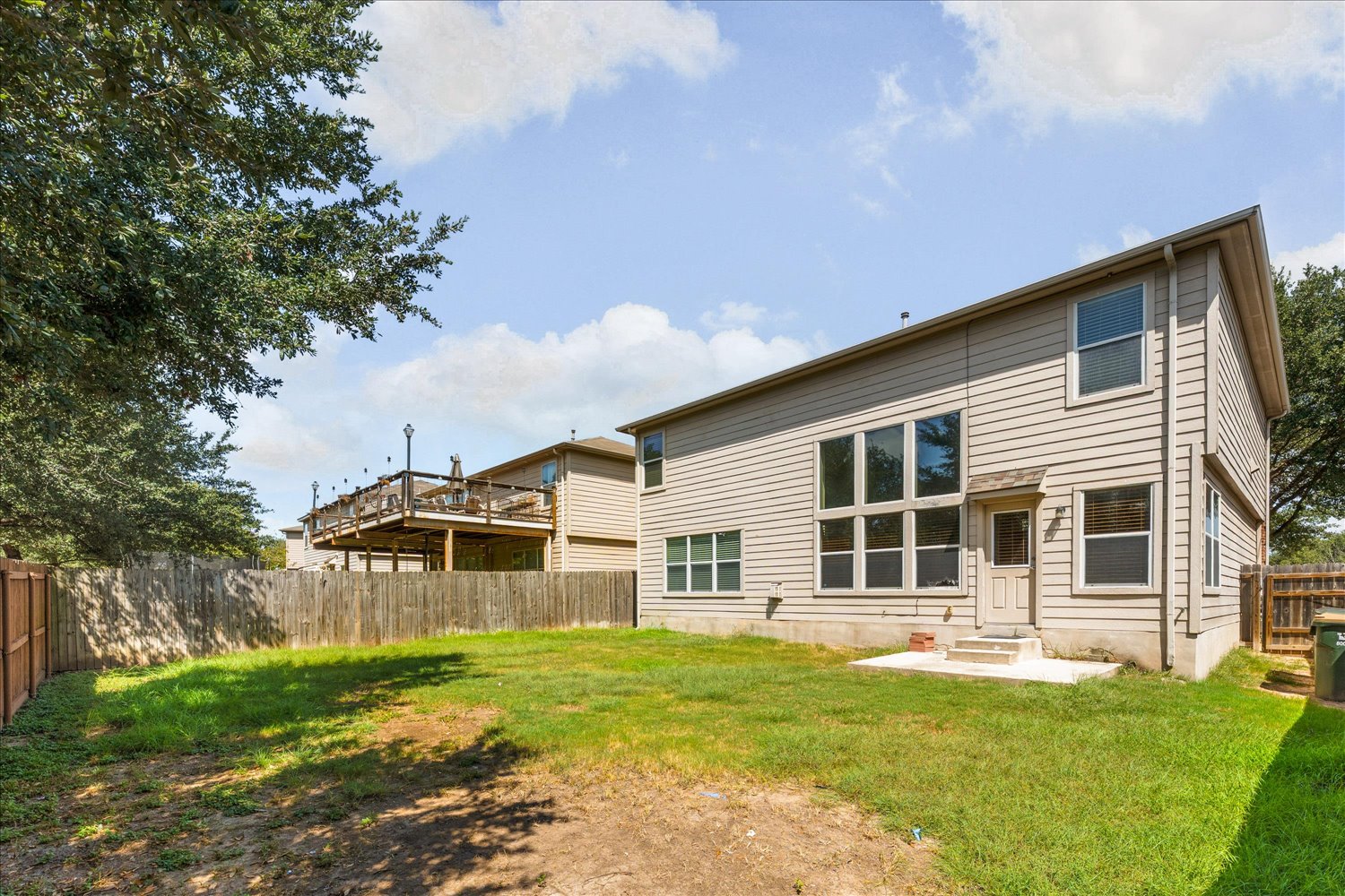 main property photo 32