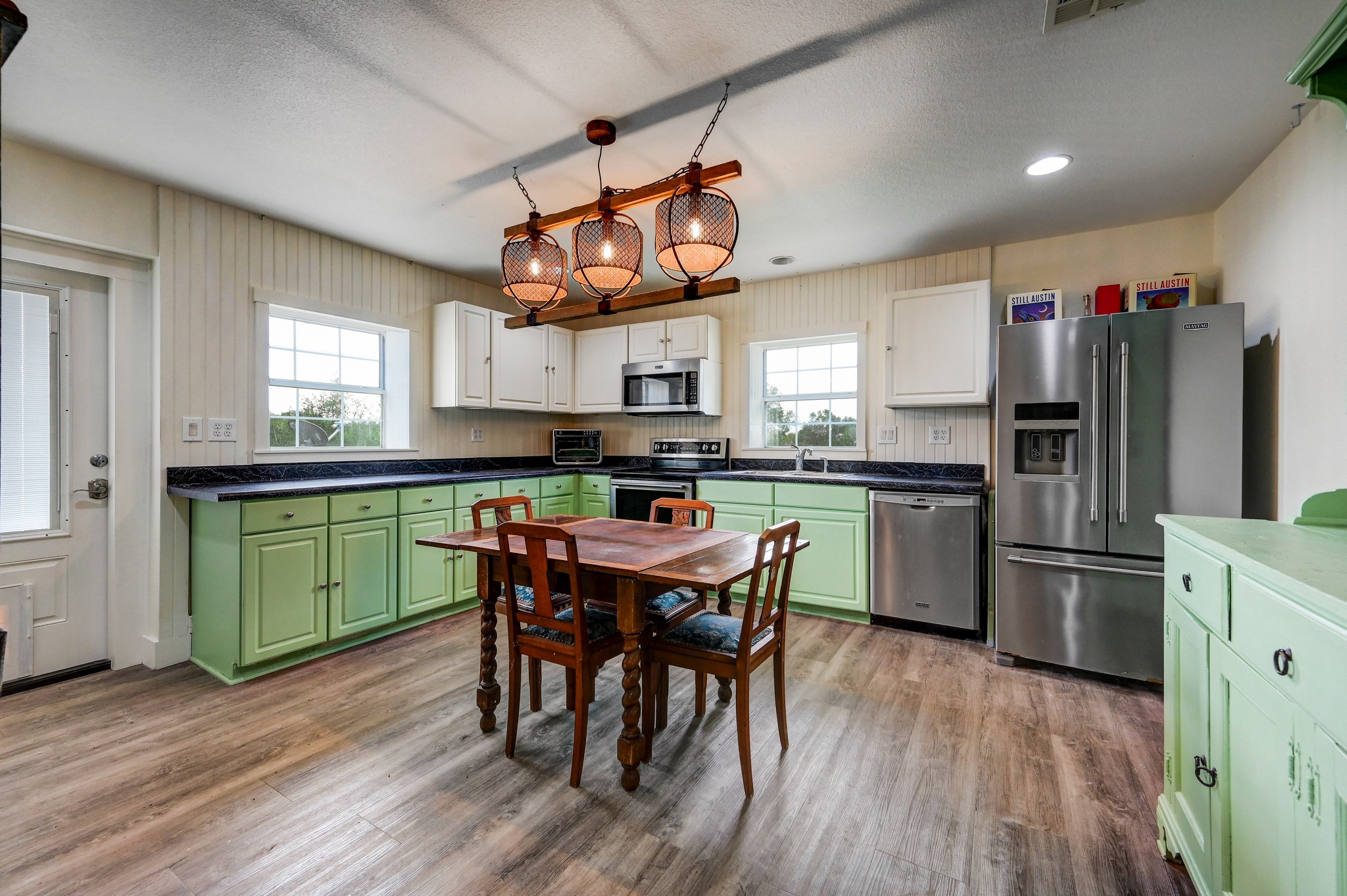 main property photo 21