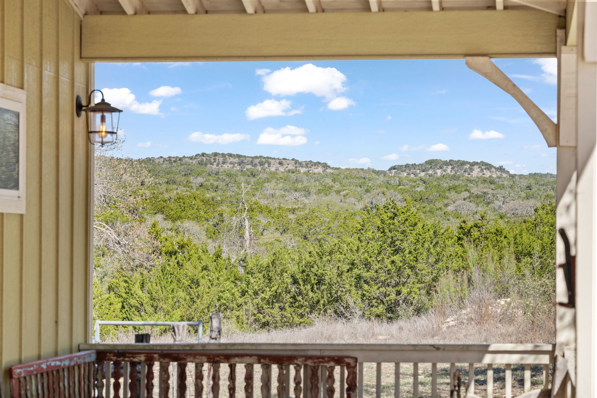 main property photo 31