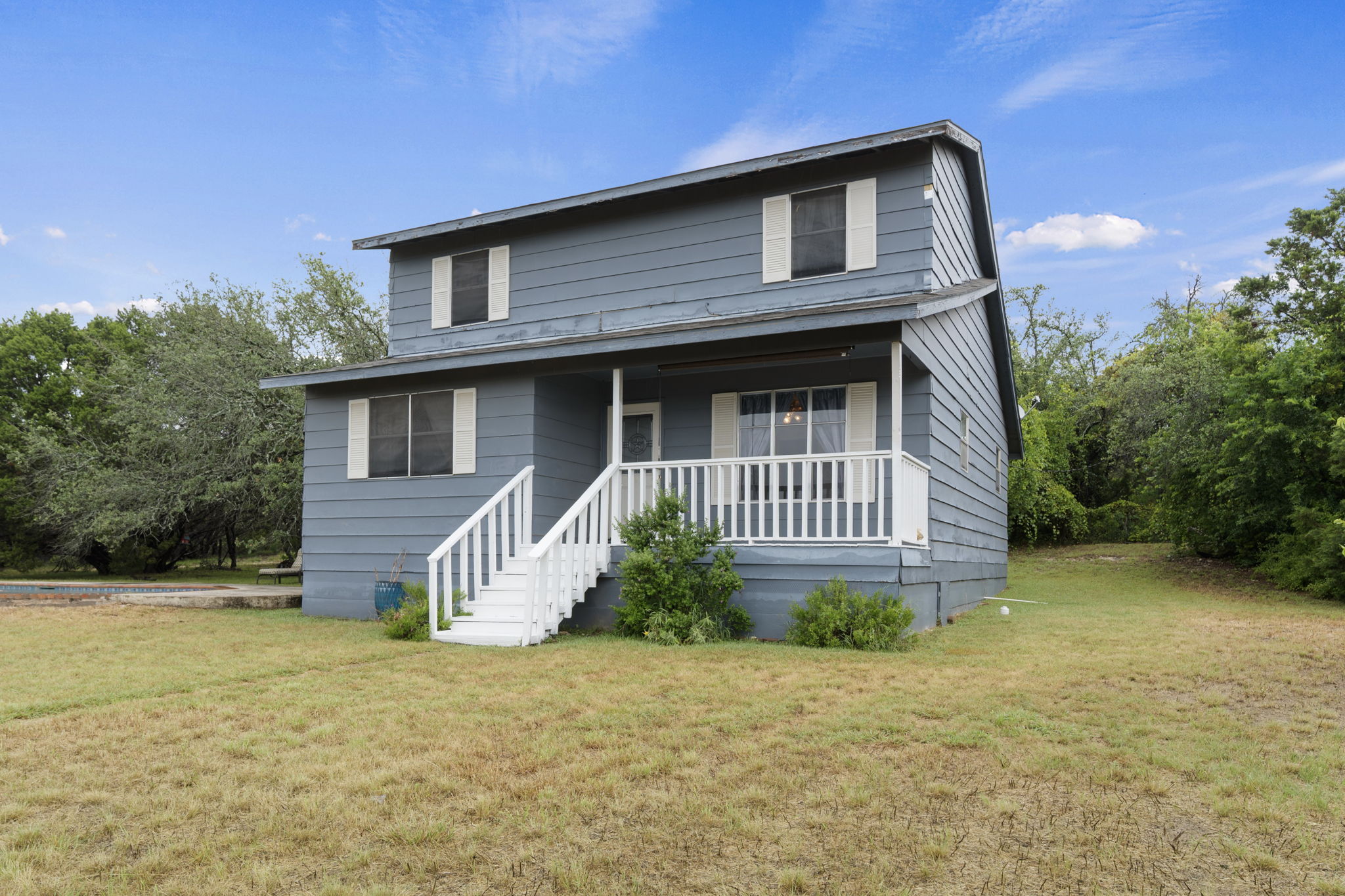 main property photo 4