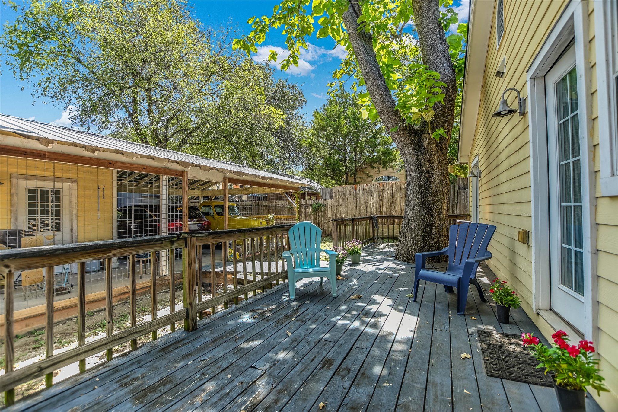 main property photo 18