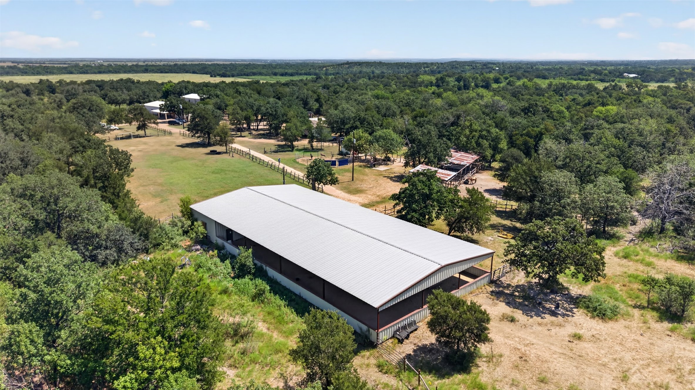 main property photo 7