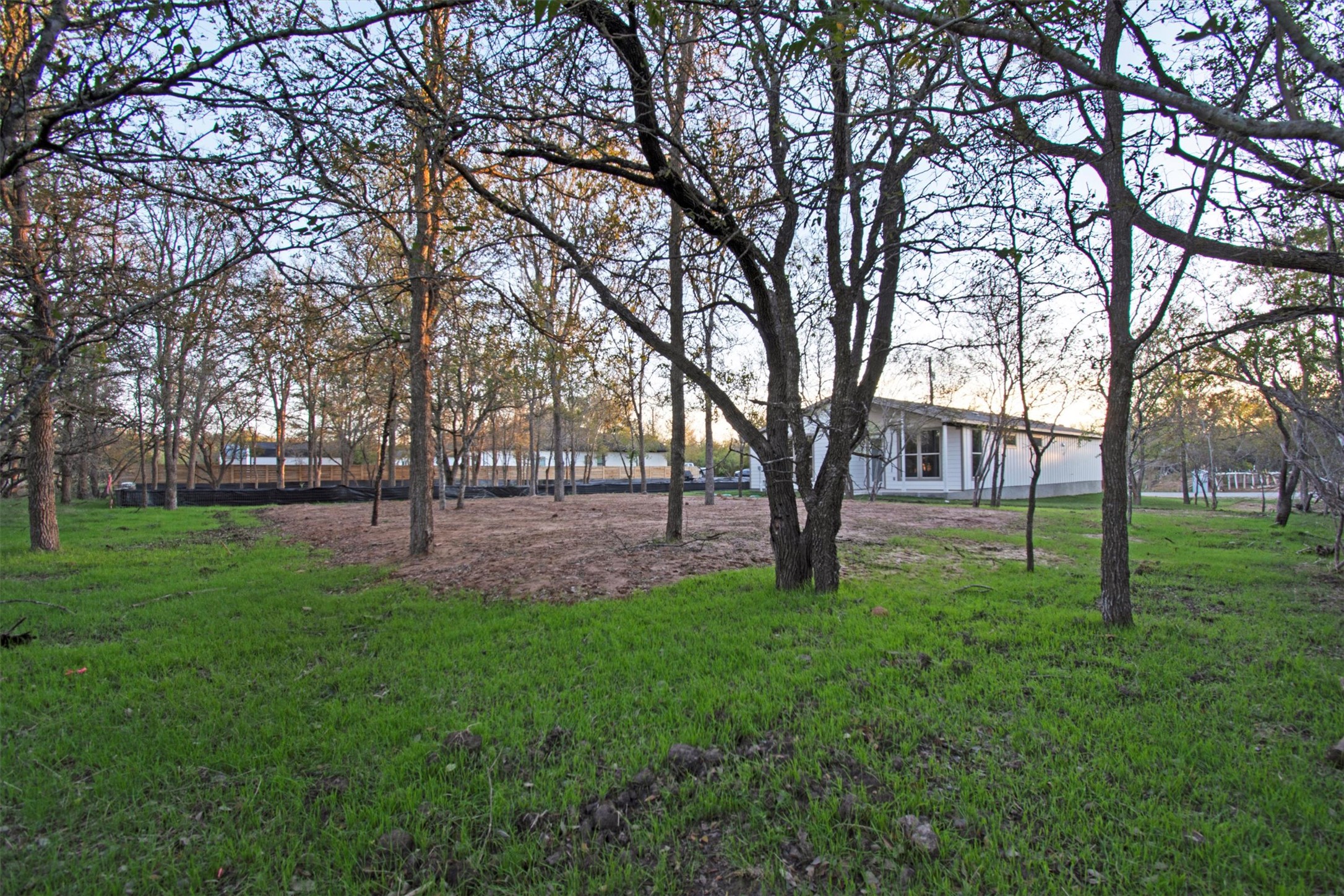 main property photo 29