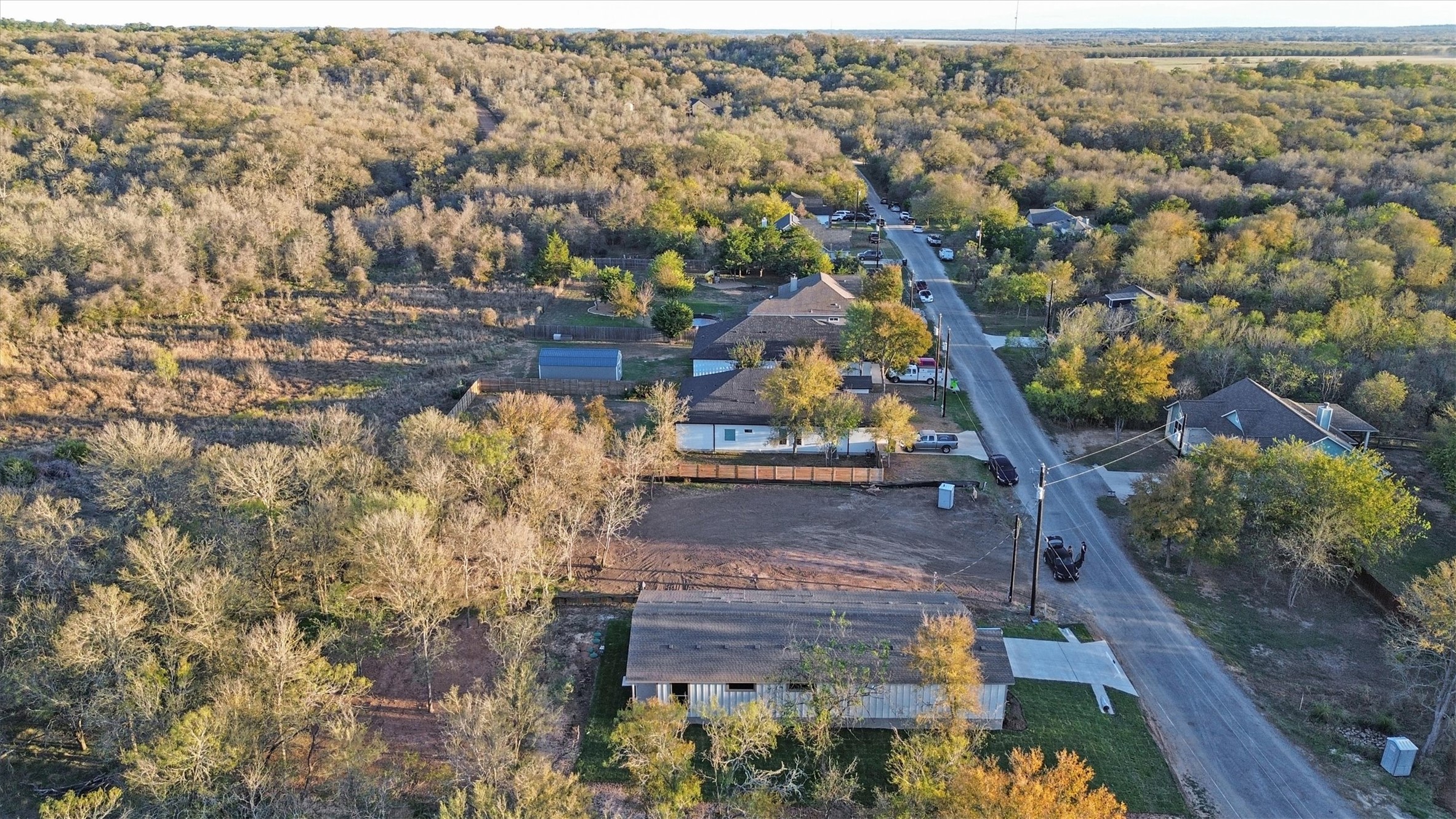 main property photo 31