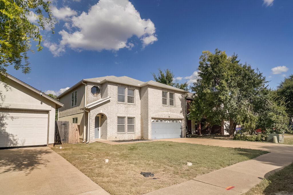main property photo 1