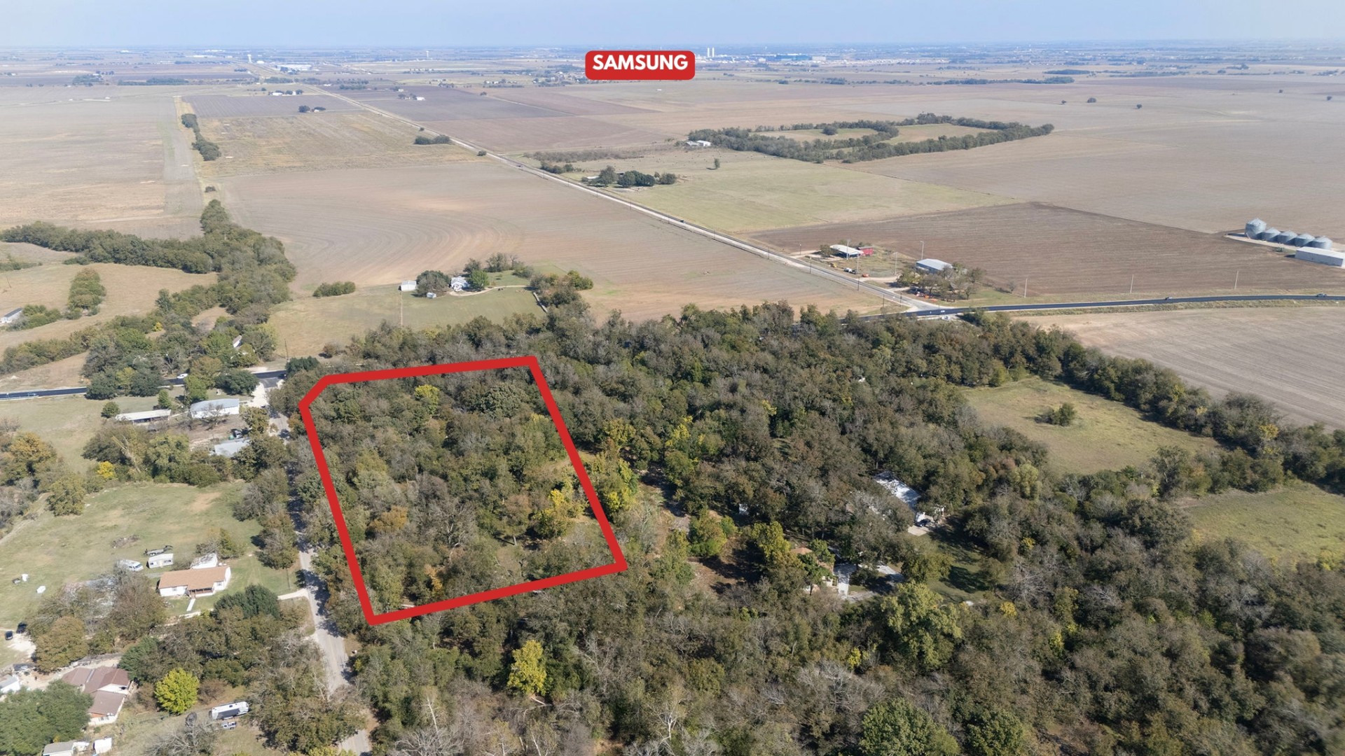 main property photo 35