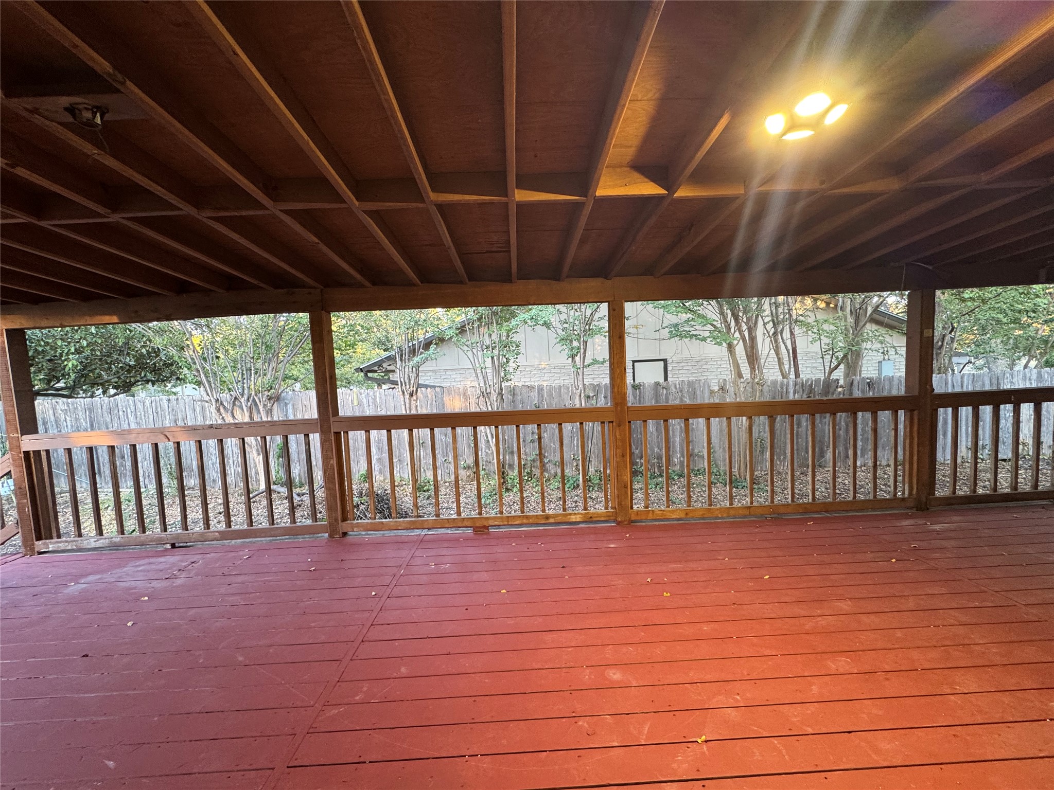 main property photo 23