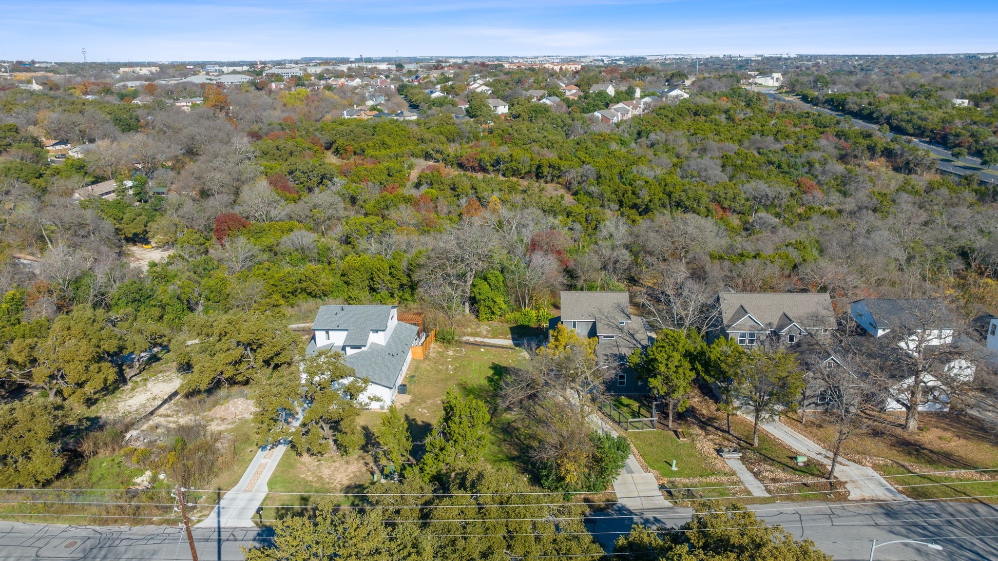 main property photo 22