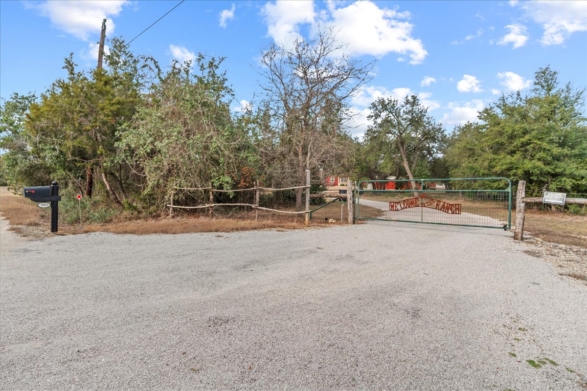 main property photo 31