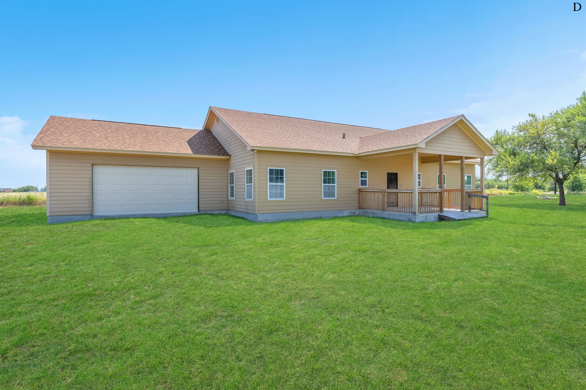 main property photo 26