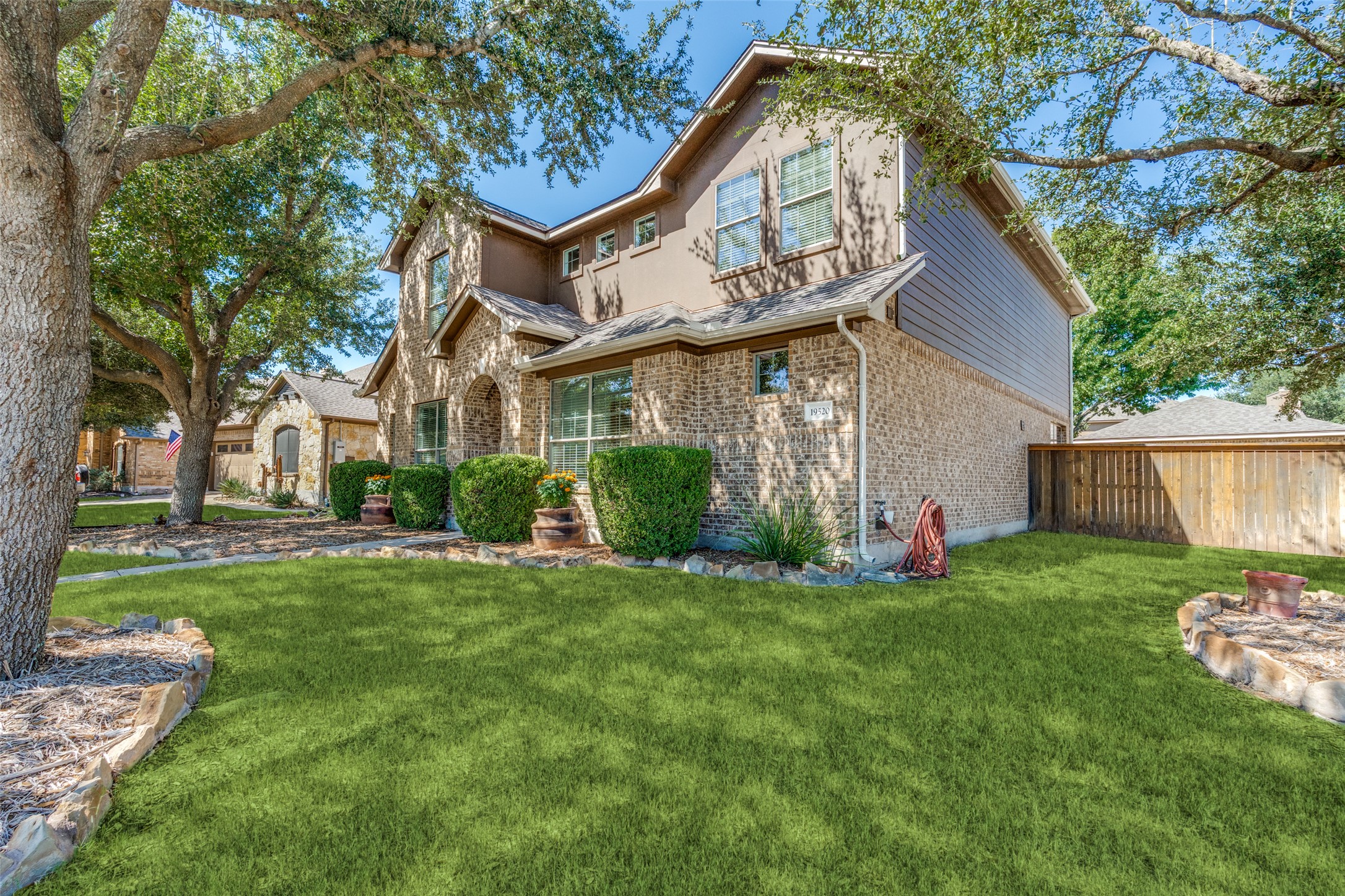 main property photo 26