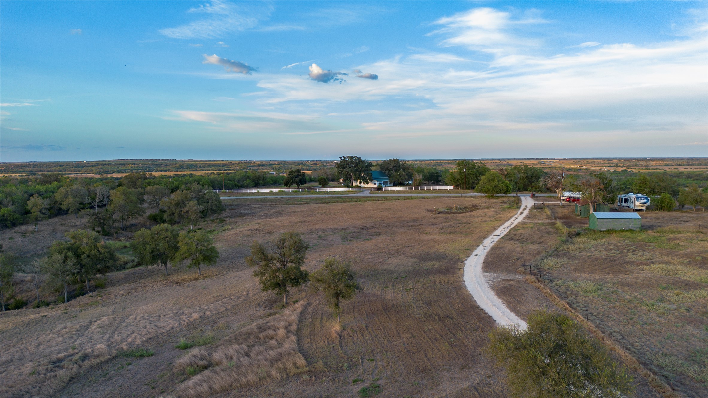 main property photo 33