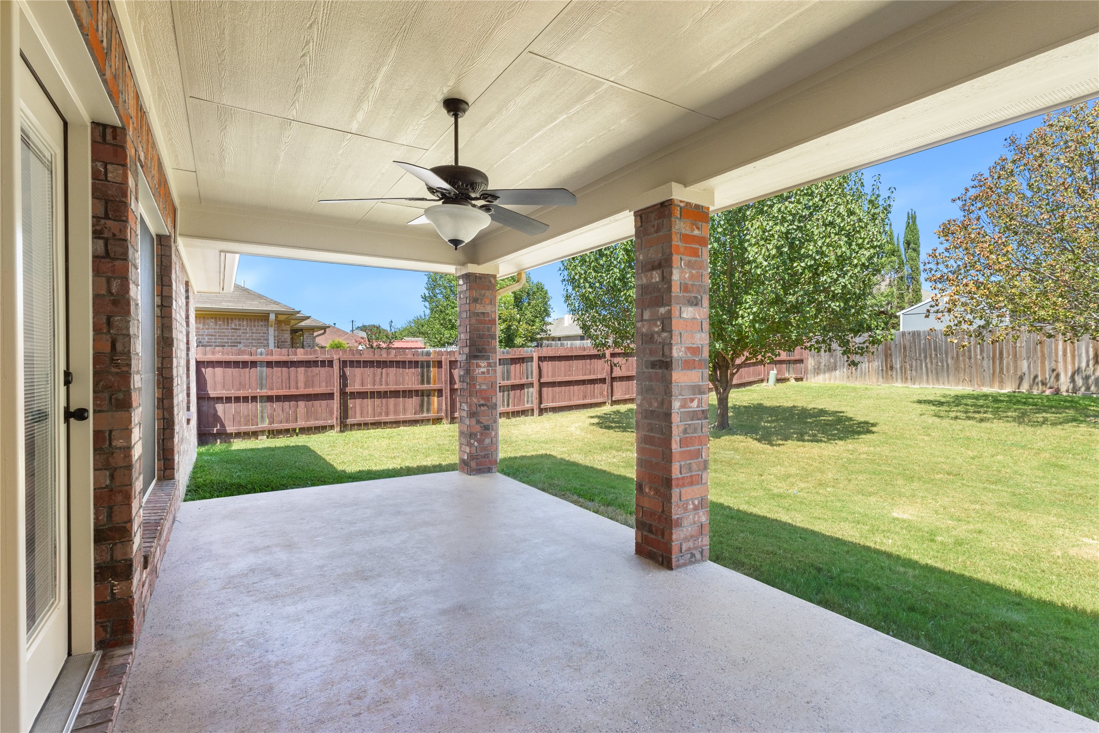 main property photo 36