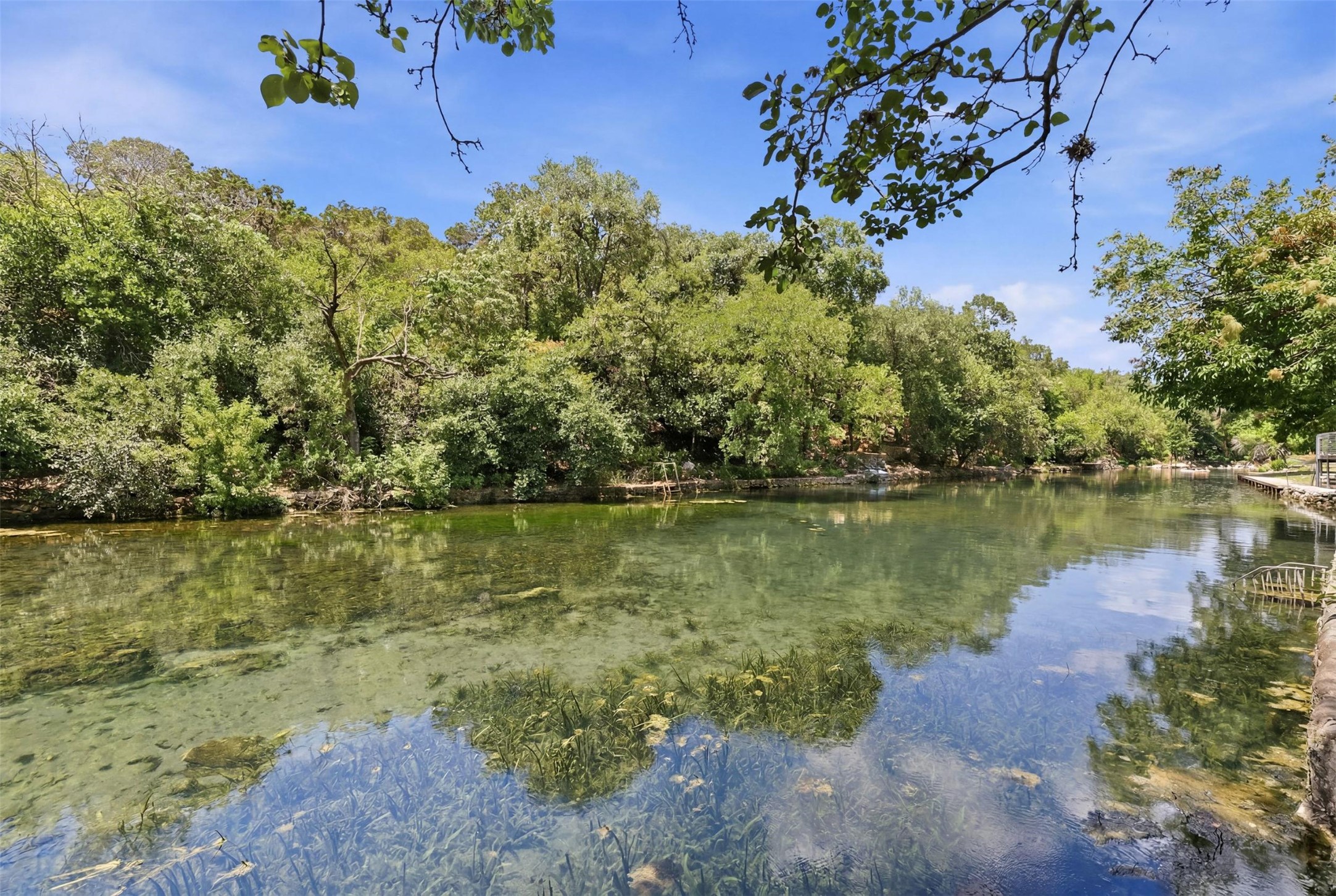 main property photo 25