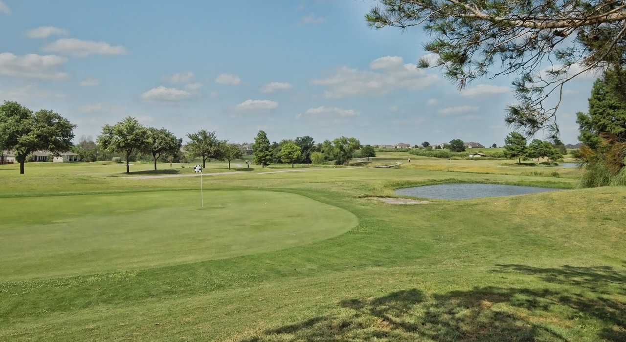 main property photo 33
