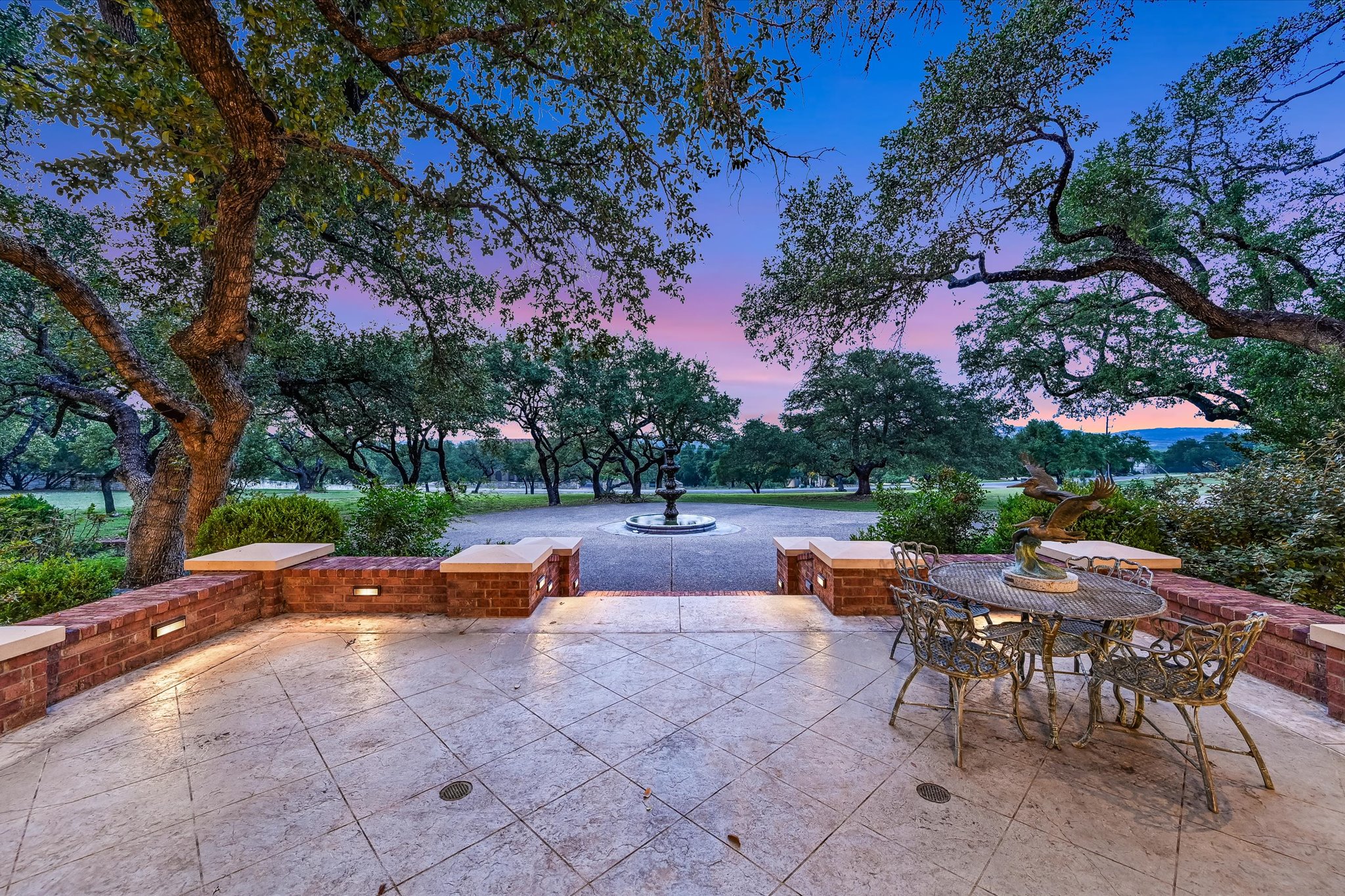 main property photo 33