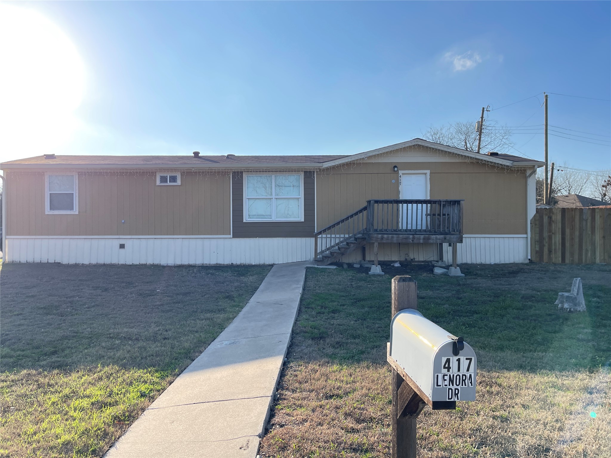 main property photo 5