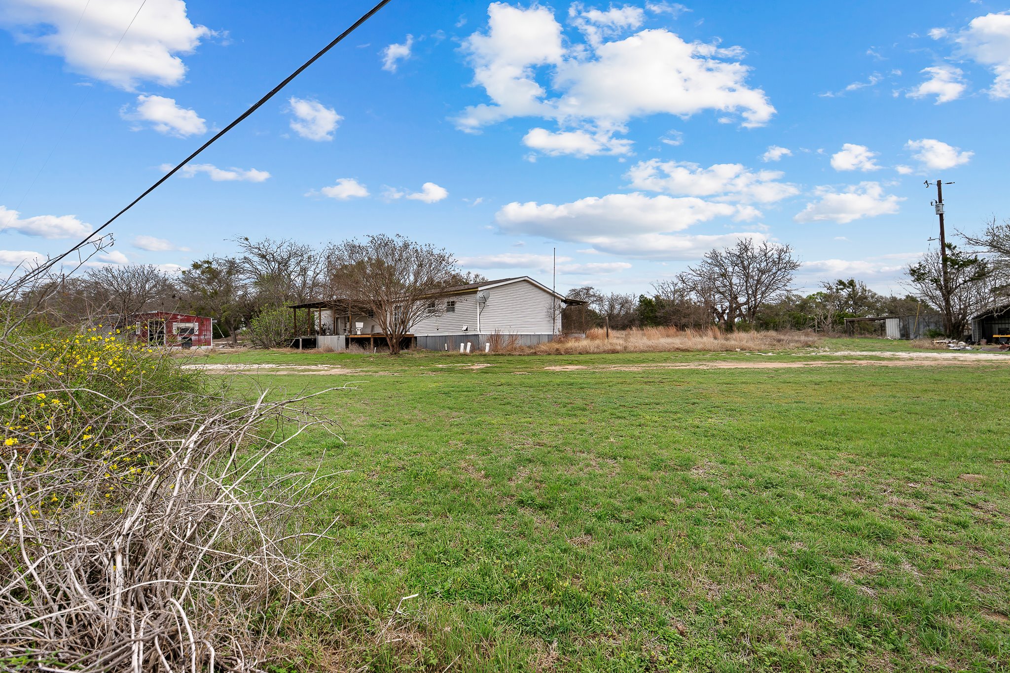 main property photo 10
