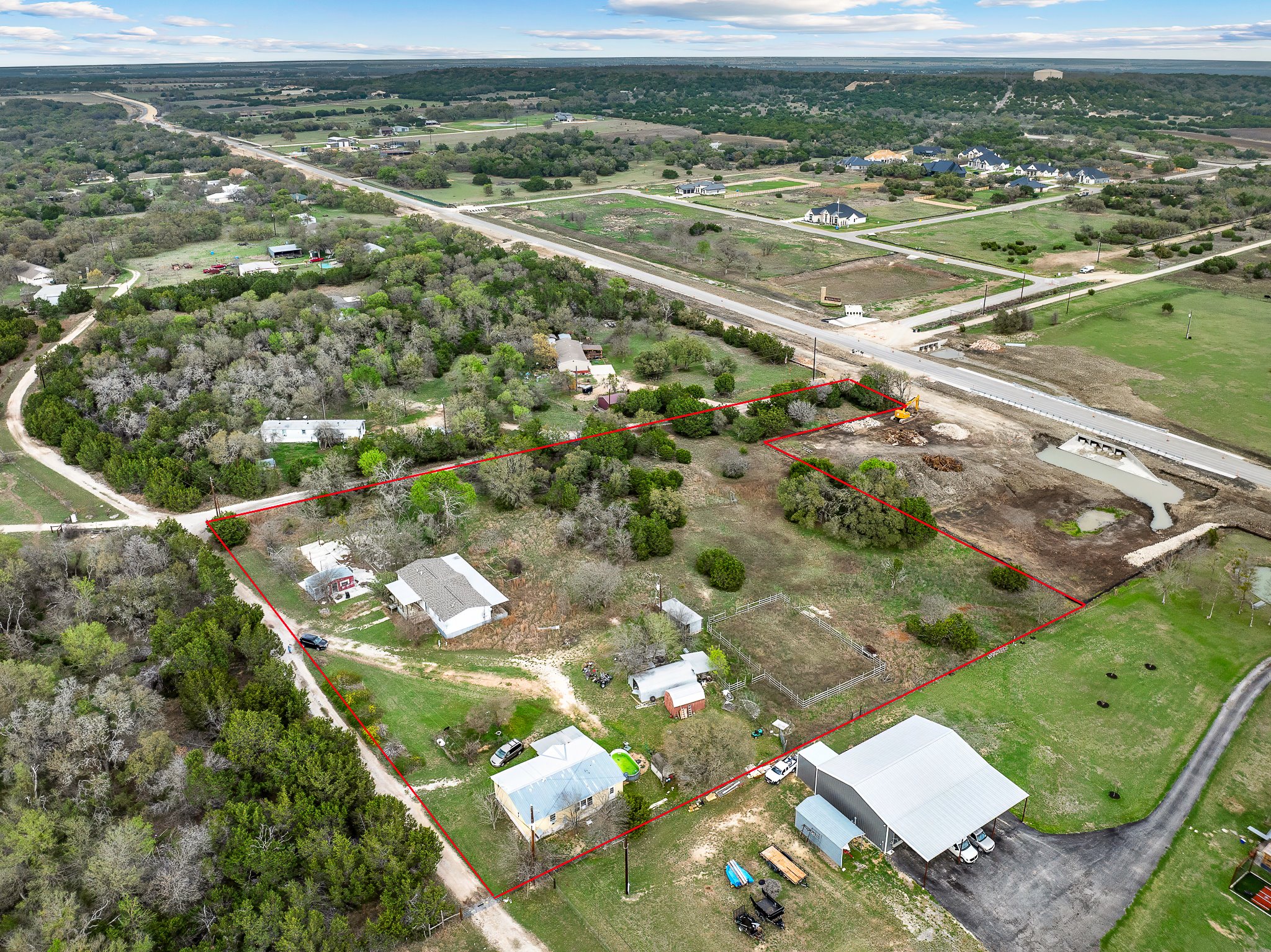 main property photo 4