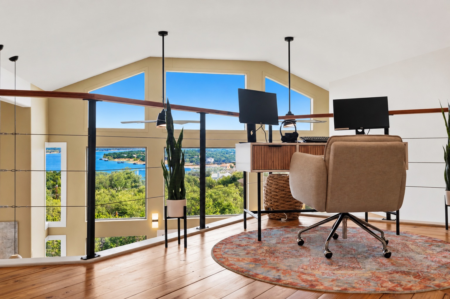 main property photo 24