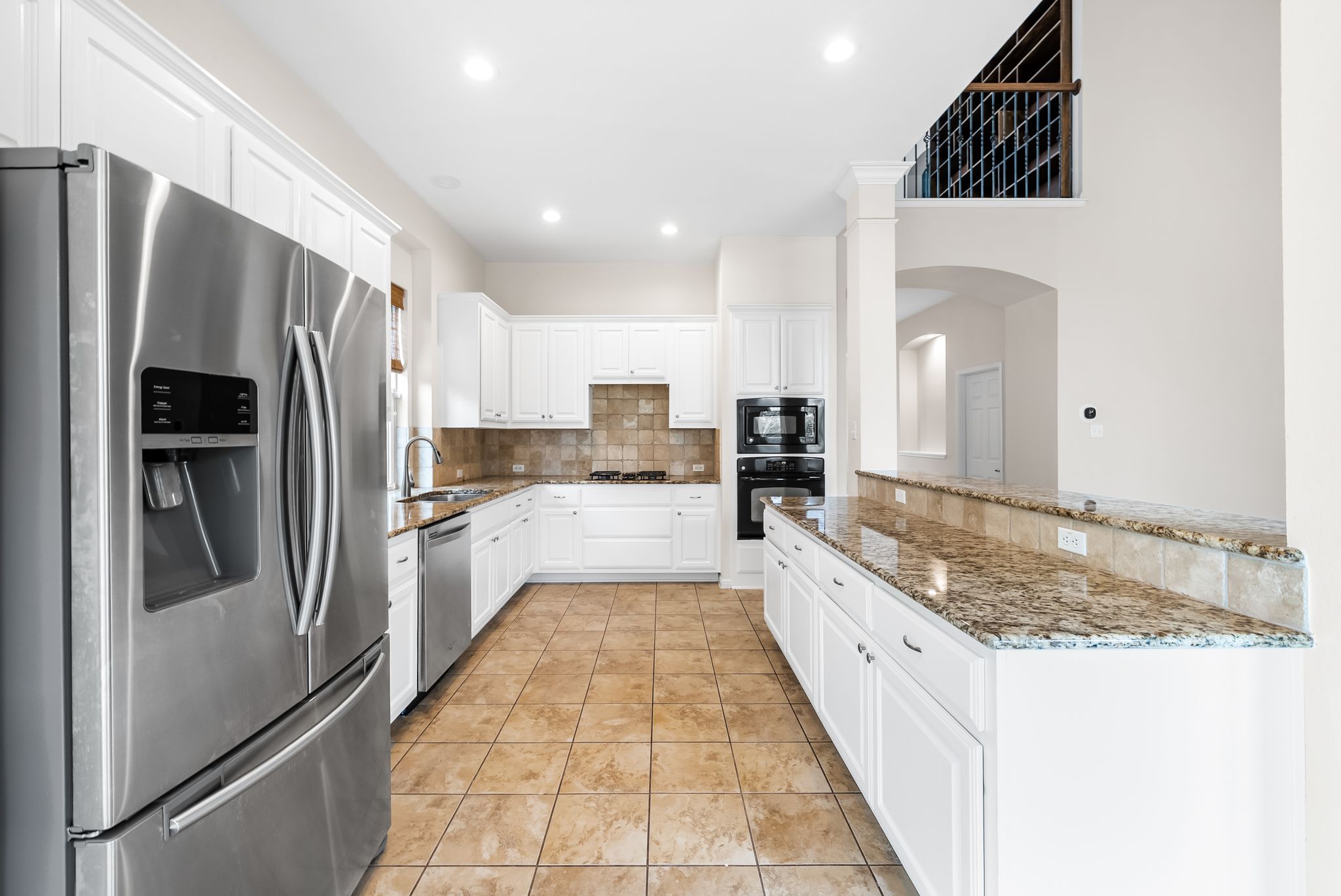 main property photo 14