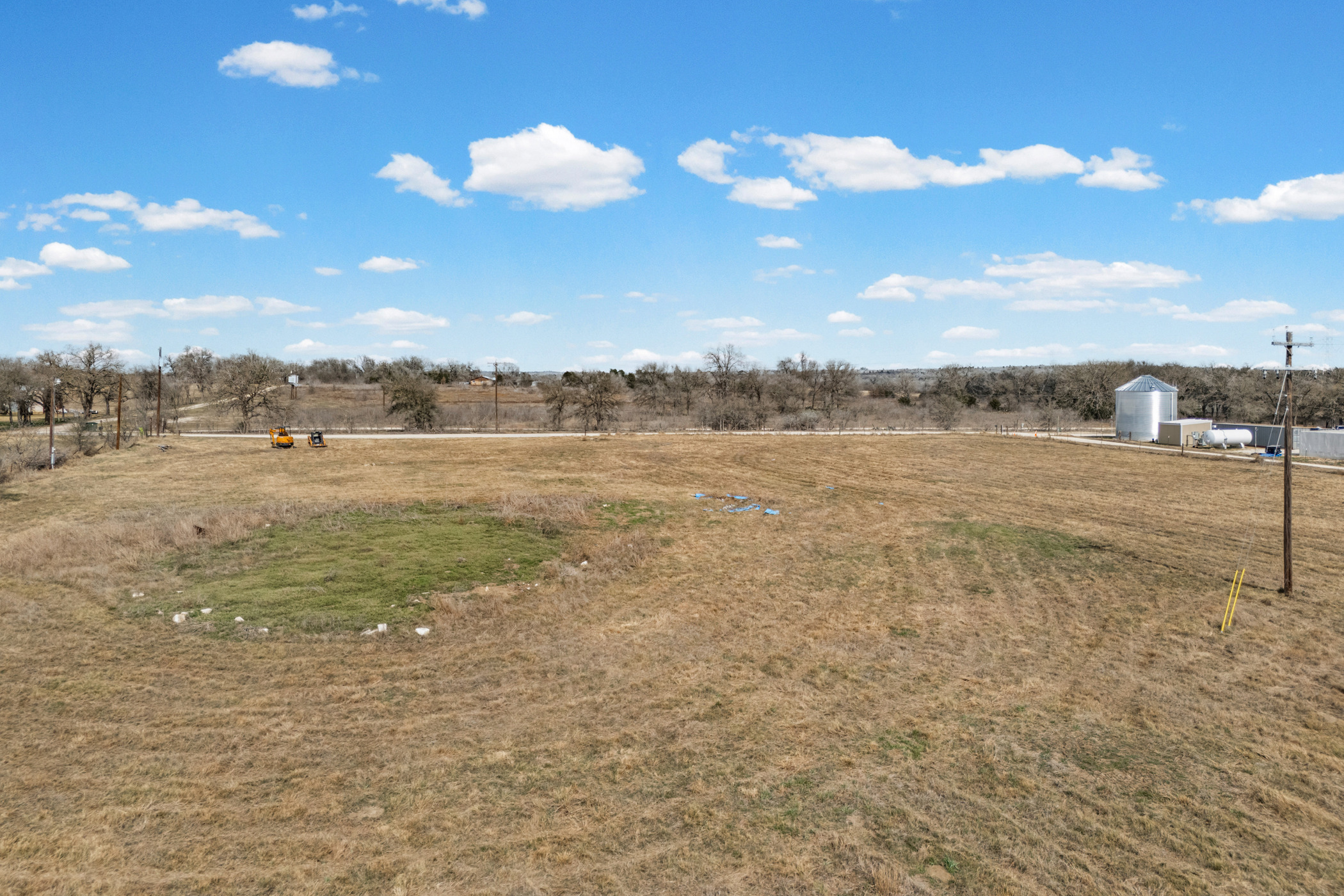 main property photo 8