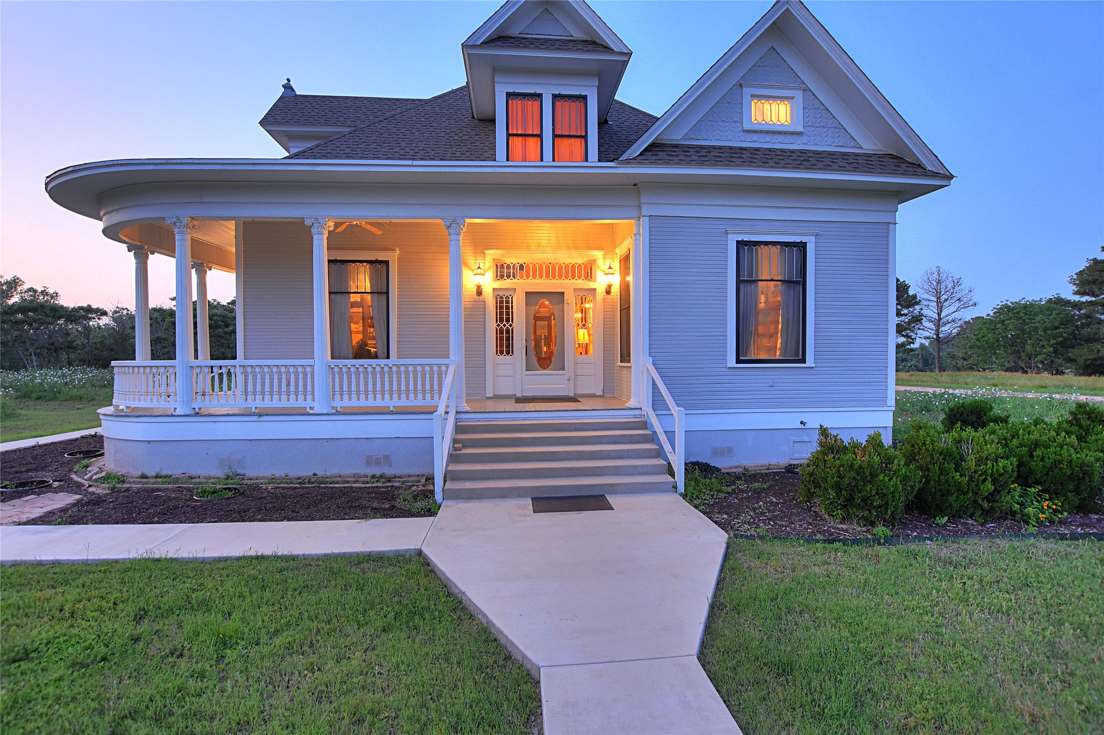 main property photo 36