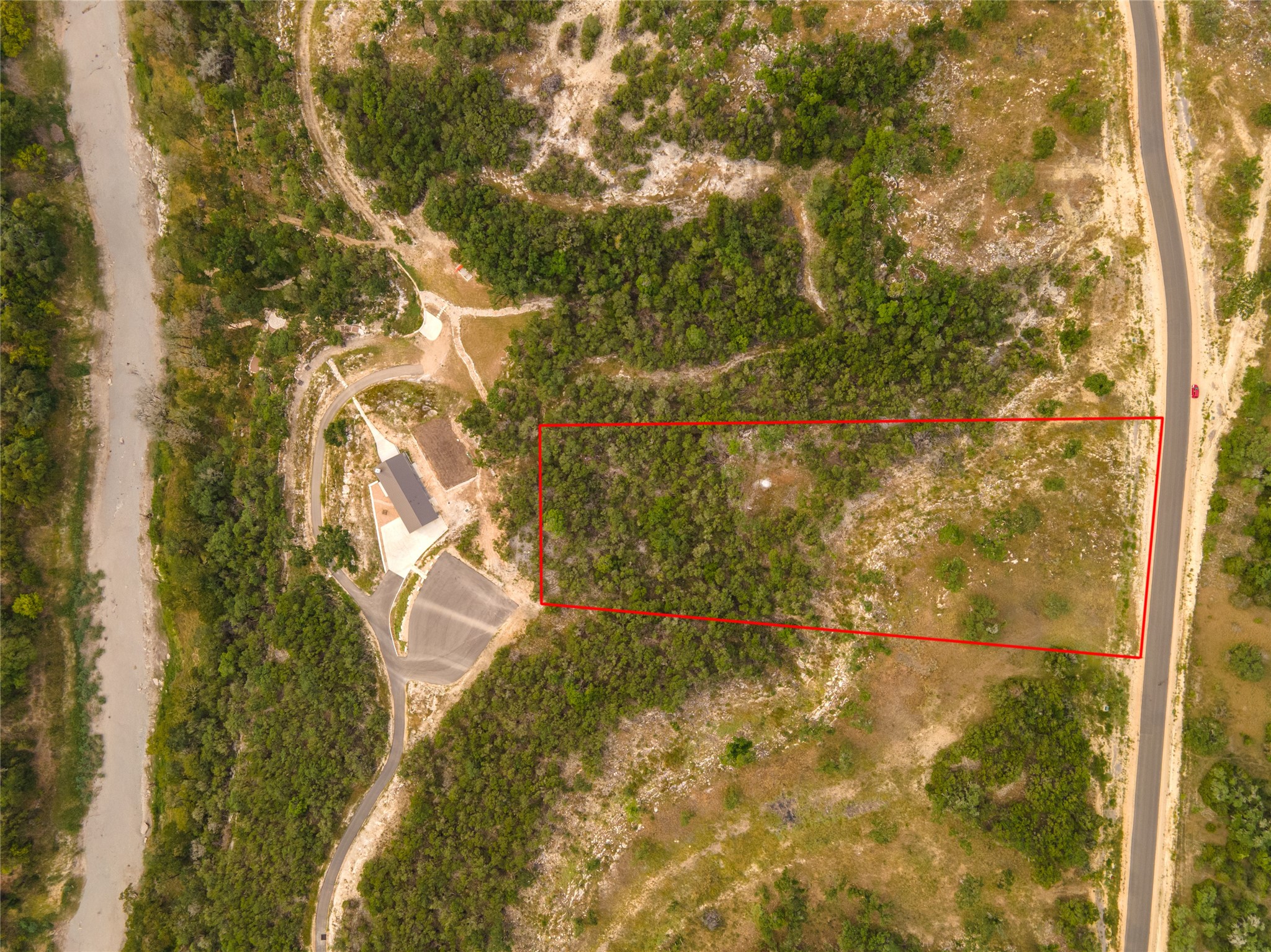 main property photo 16