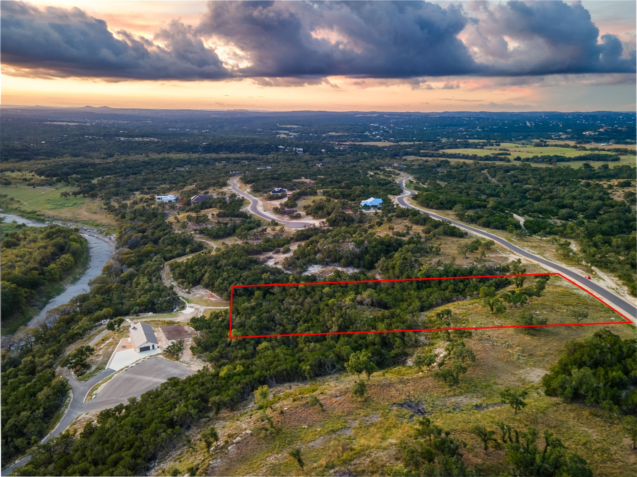 main property photo 22