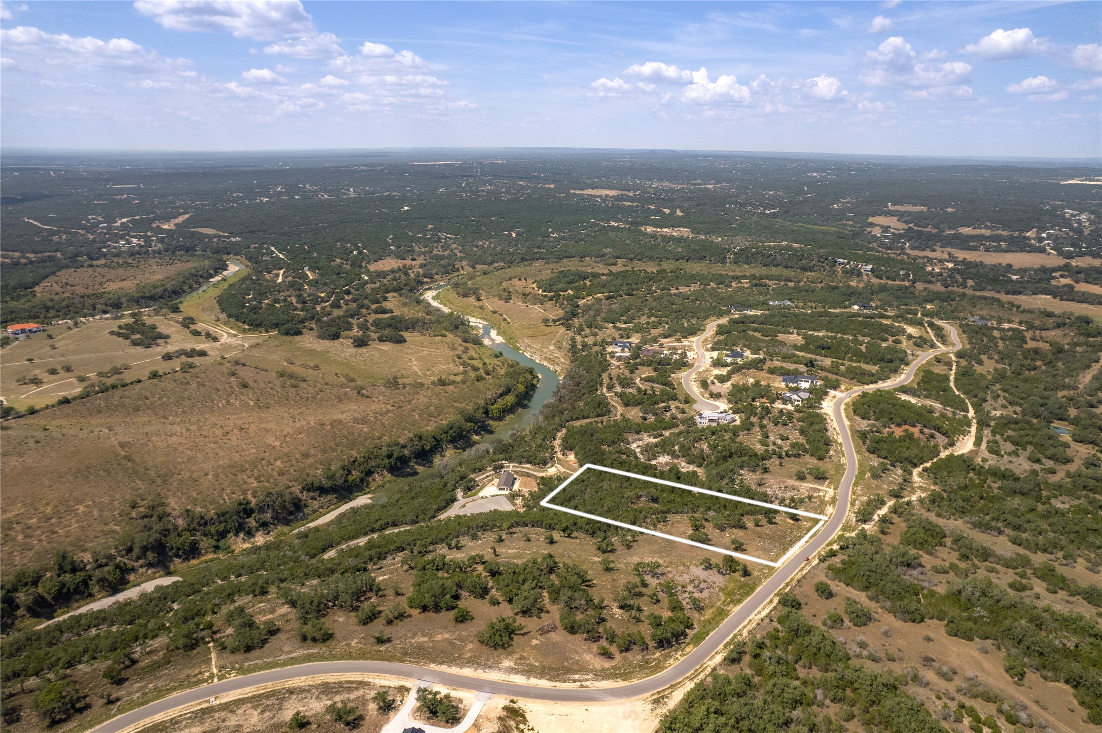 main property photo 24