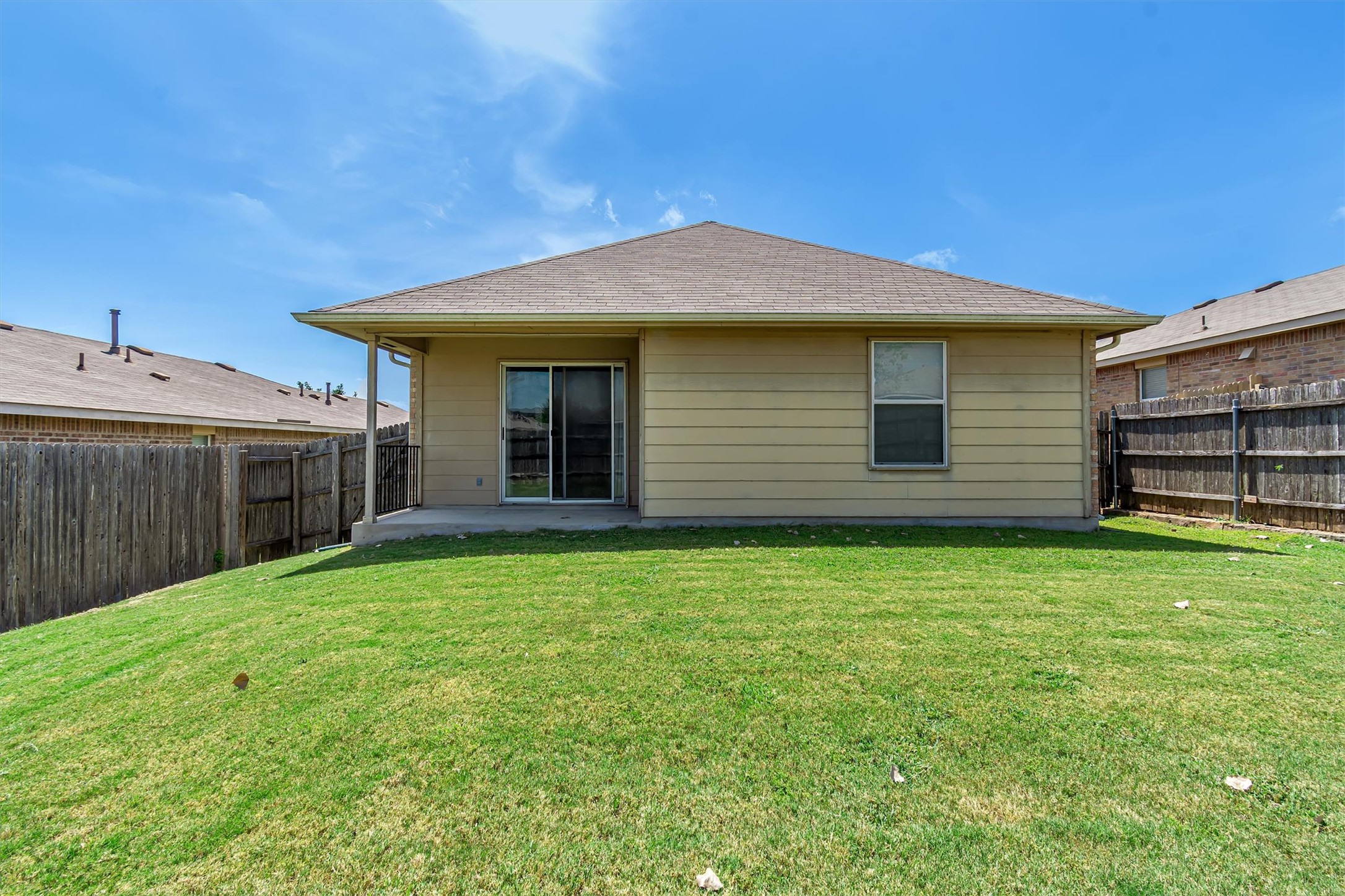 main property photo 20