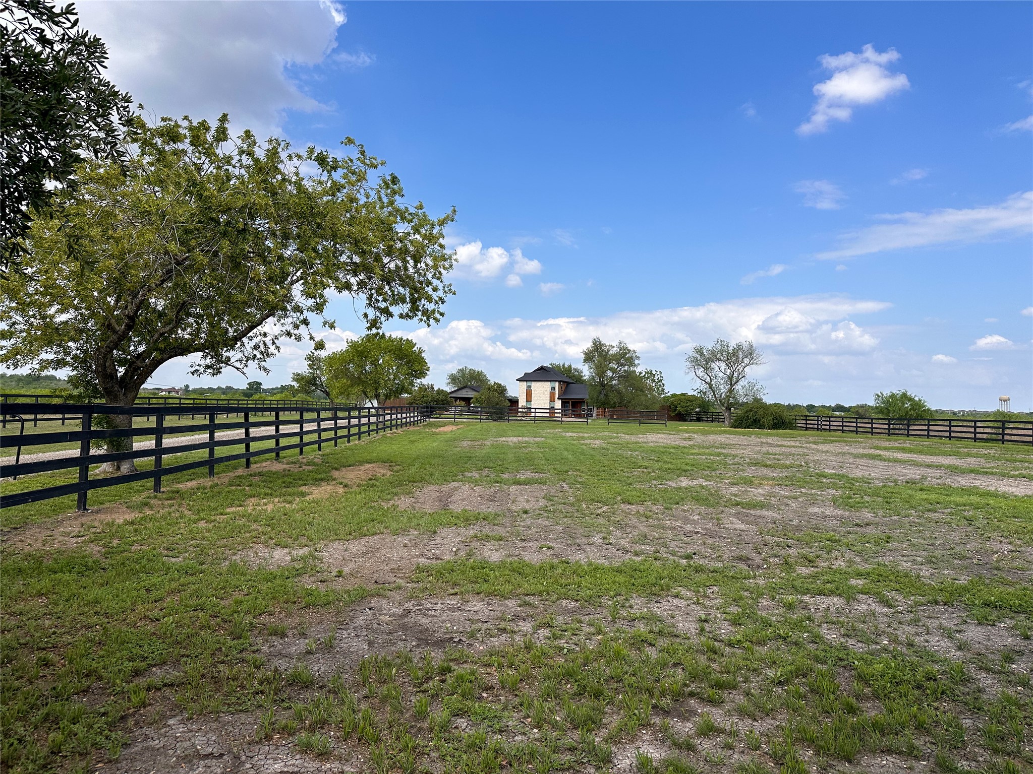 main property photo 38
