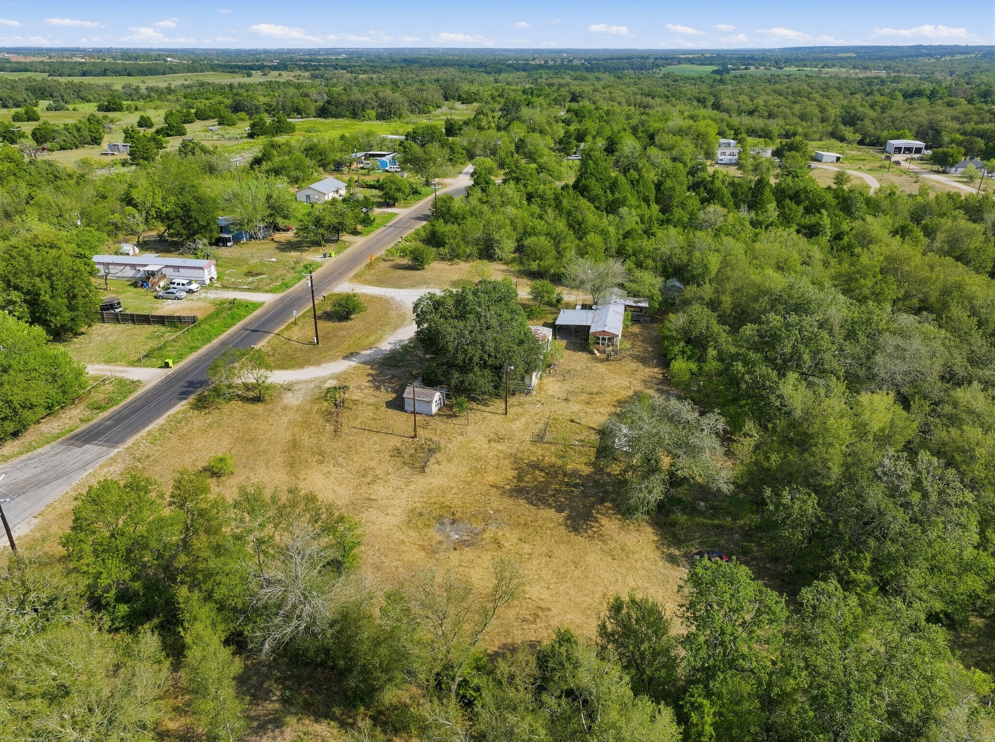 main property photo 13
