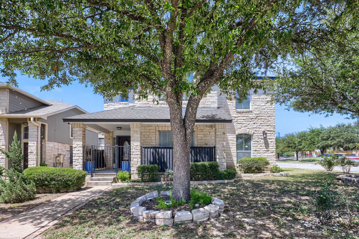 main property photo 26