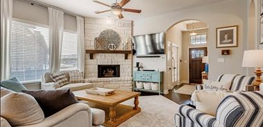 image of property with 3 Bed | 3 Bath | 2,324 Sqft