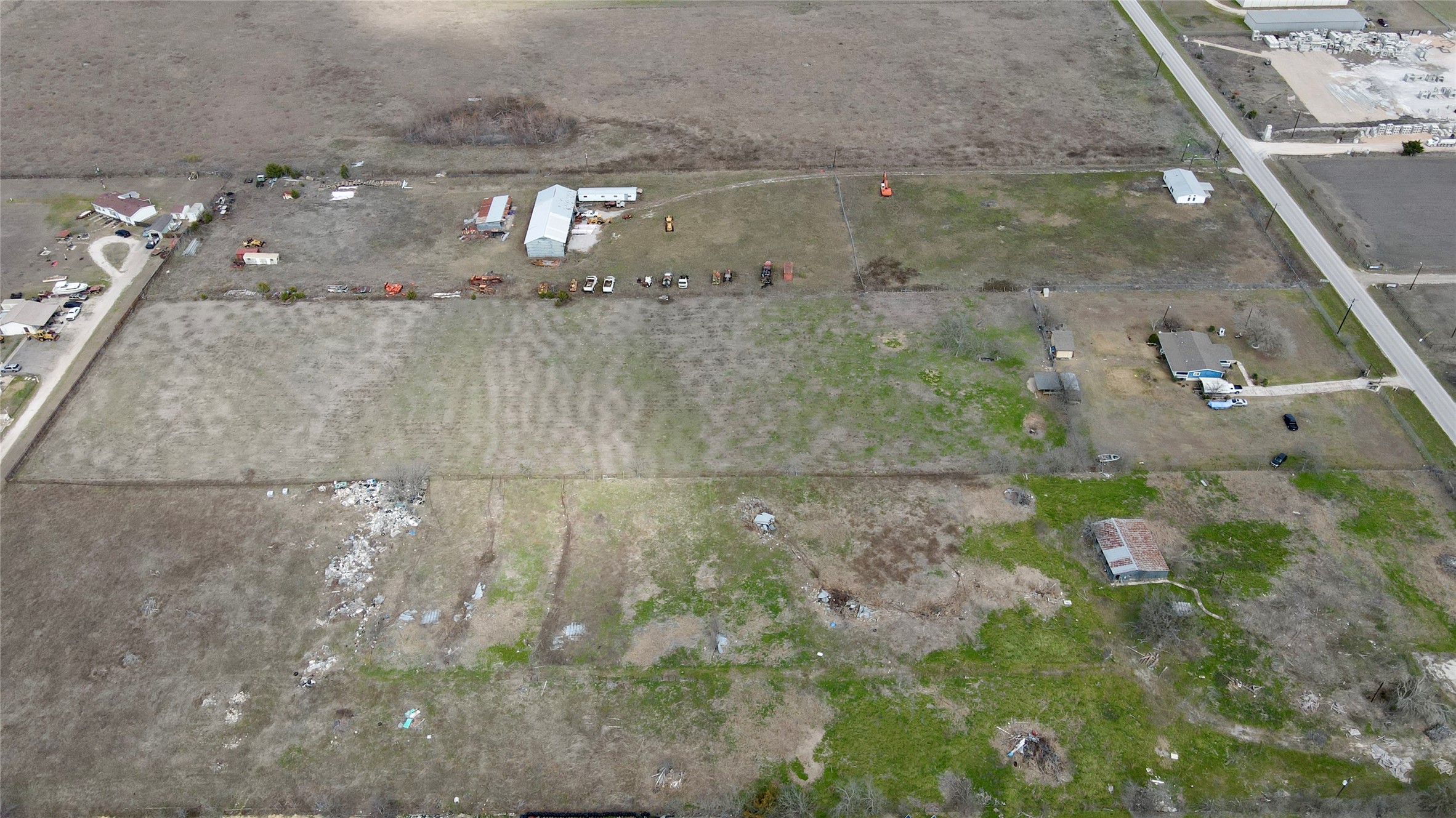 main property photo 13