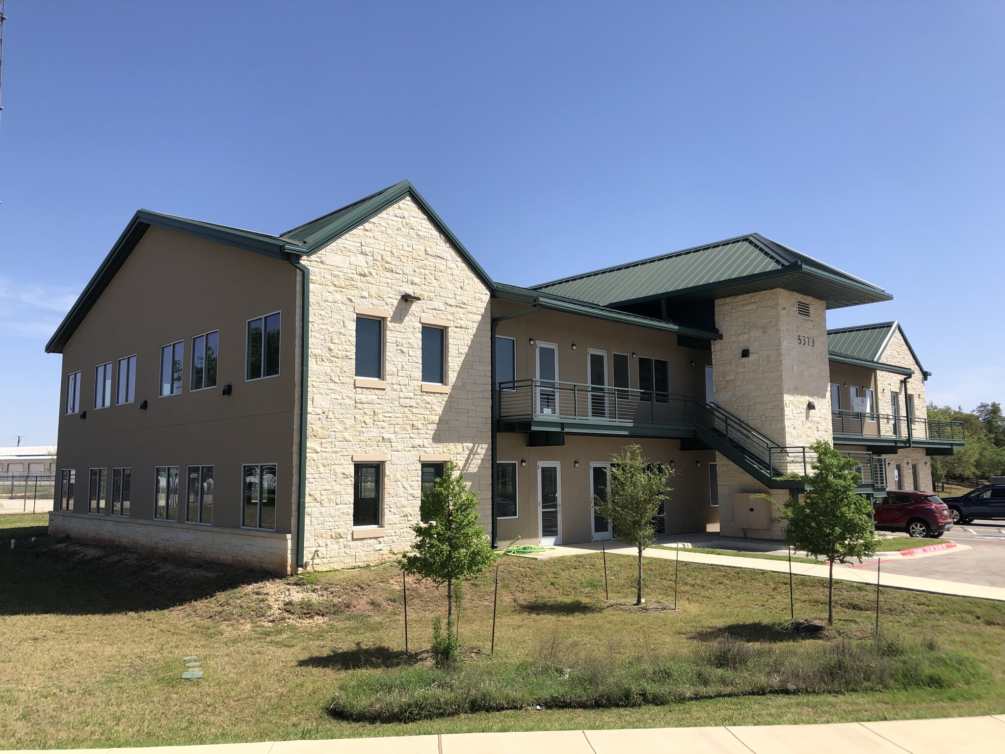 main property photo 1