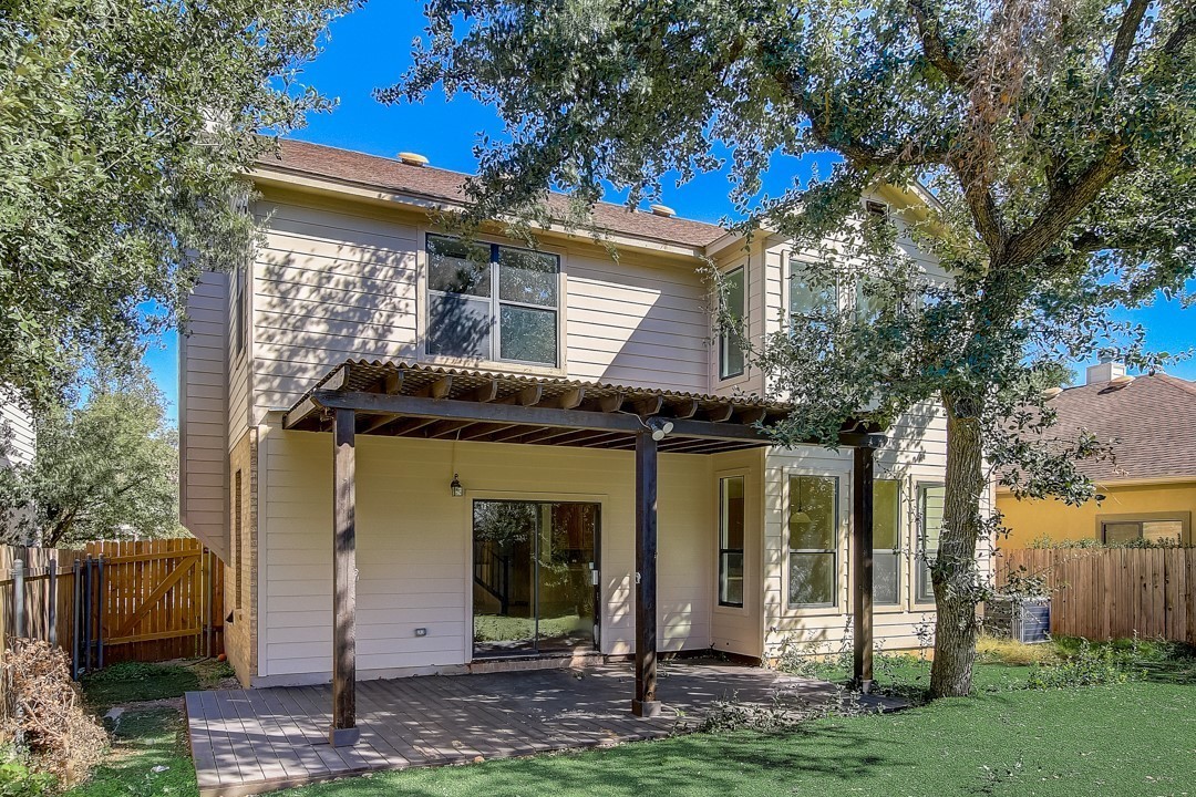 main property photo 15