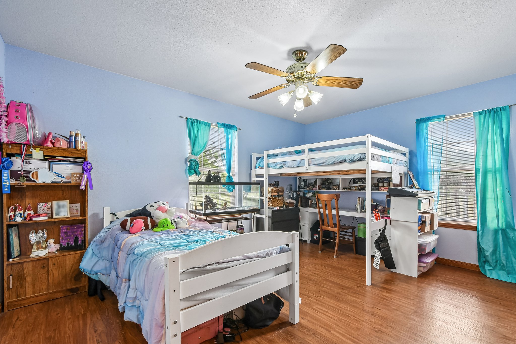 main property photo 16